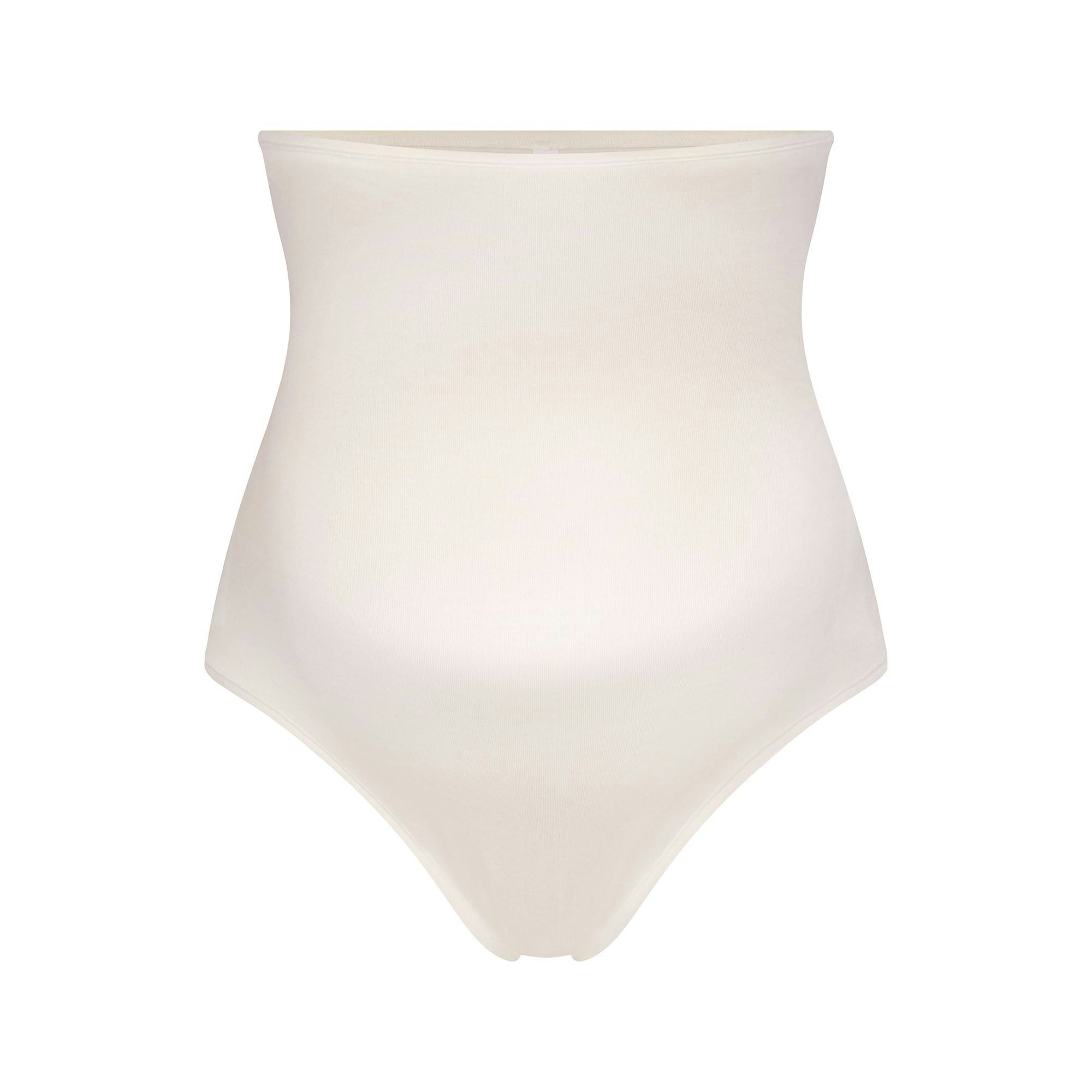 COTTON JERSEY MATERNITY HIGH-WAISTED THONG | MARBLE FLAT ON A WHITE BACKGROUND | FLT