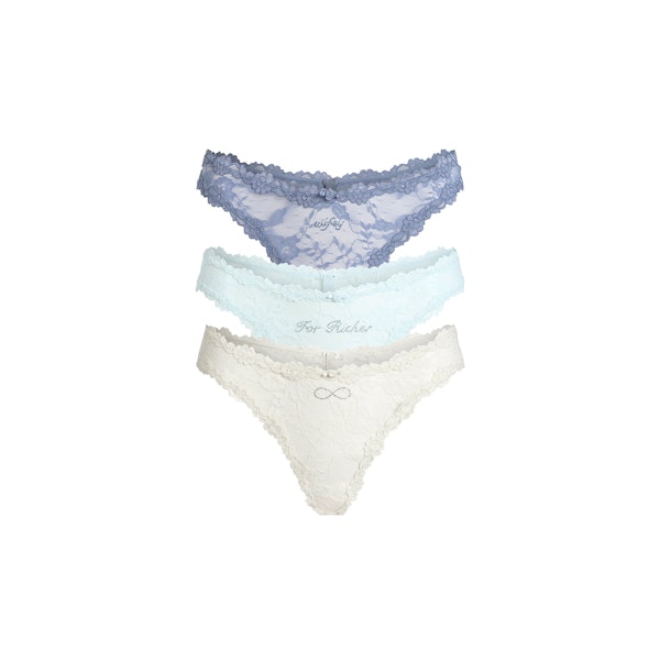STRETCH LACE DIPPED THONG 3-PACK | IVORY MULTI FLAT ON A WHITE BACKGROUND | FLT