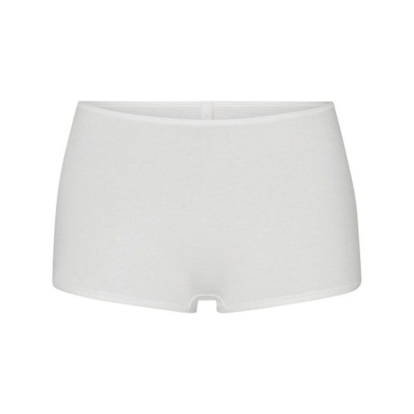 EVERYDAY COTTON BOY SHORT | SNOW FLAT ON A WHITE BACKGROUND | FLT