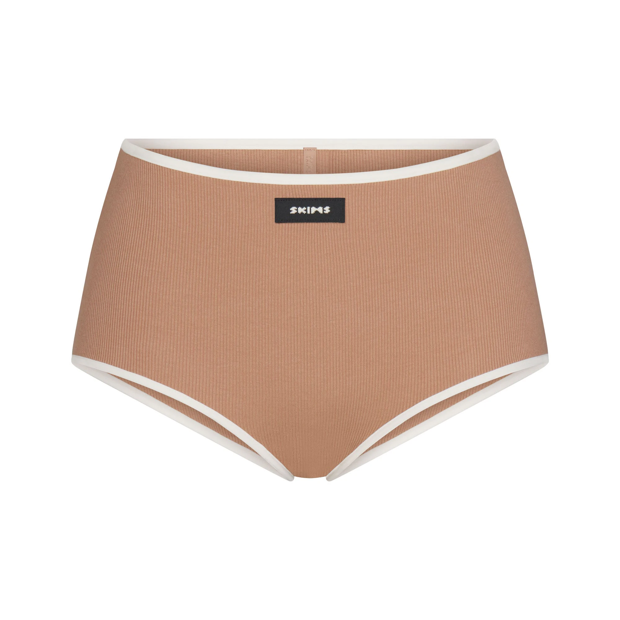 COTTON RIB BOY SHORT | SIENNA CONTRAST FLAT ON A WHITE BACKGROUND | FLT
