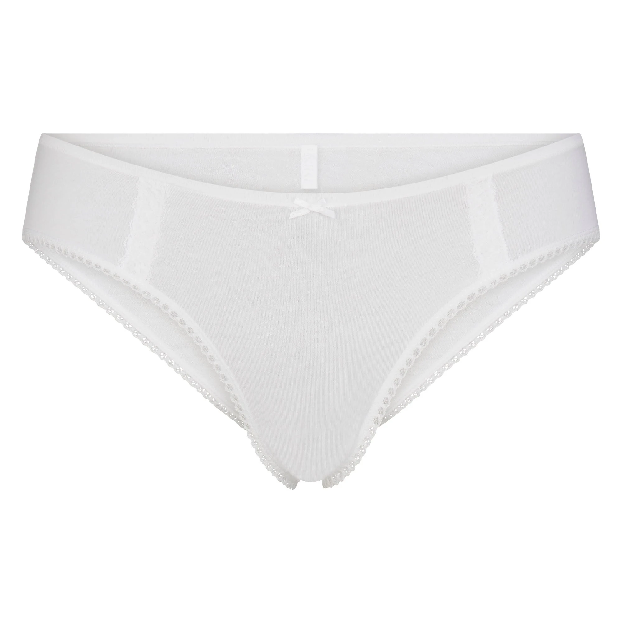 LIGHTWEIGHT COTTON LACE HIPSTER | SNOW FLAT ON A WHITE BACKGROUND | FLT