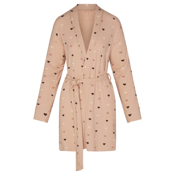 SOFT LOUNGE ROBE | MICA MINI HEART HALFDROP FLAT ON A WHITE BACKGROUND | FLT