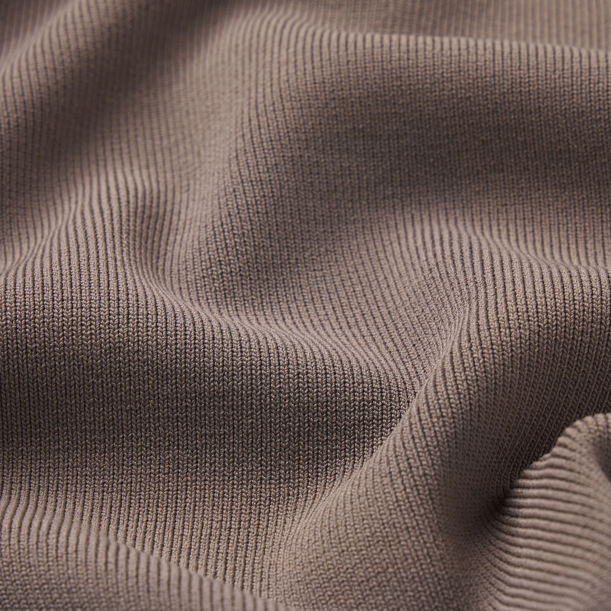 REFINED KNIT HIGH-WAISTED SHORT | AMETHYST & LAYS FLAT ON A WHITE BACKGROUND | FLT