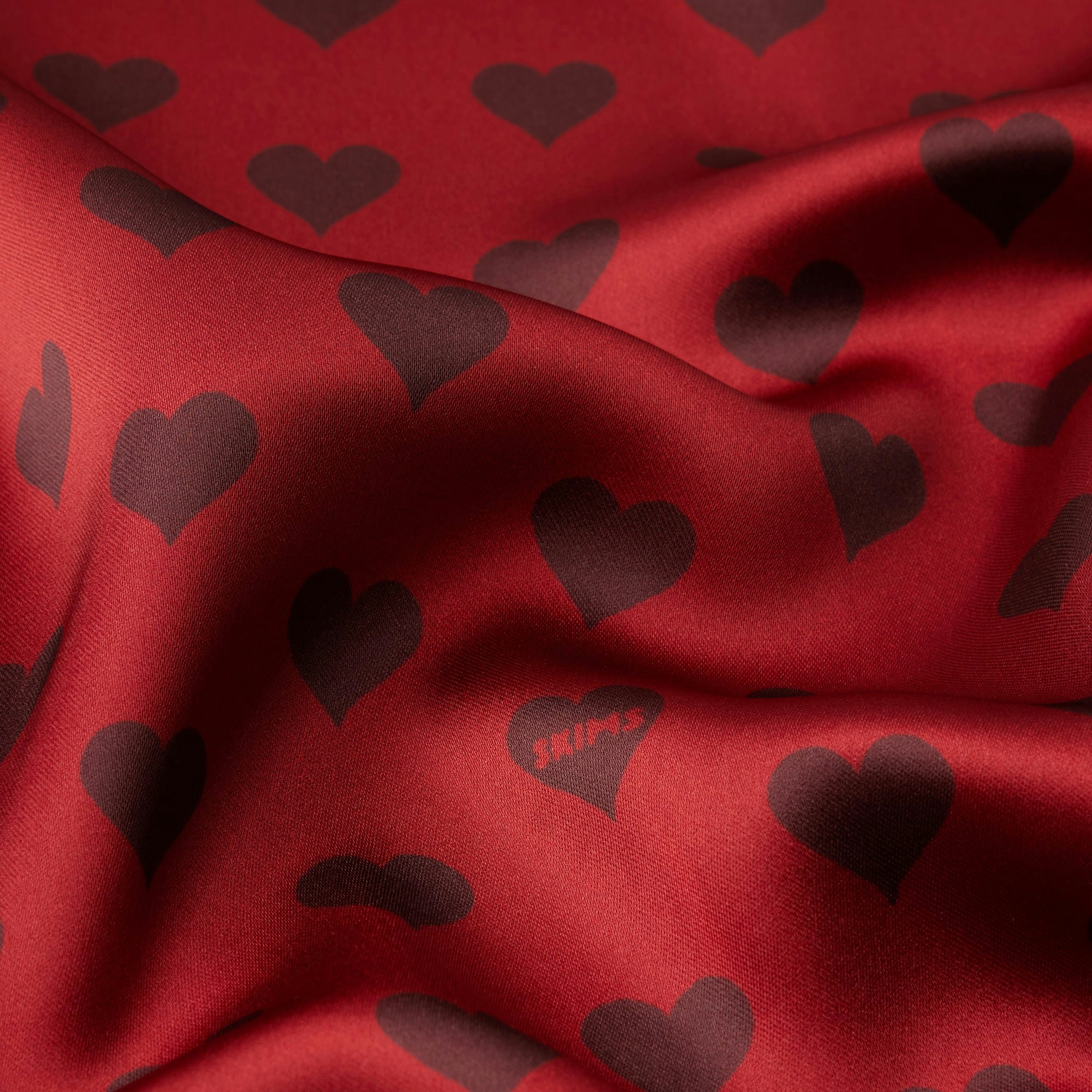 SATEEN SLEEP MENS LONG SLEEP SET | RED HEART HALFDROP ADDITIONAL FABRIC DETAILS