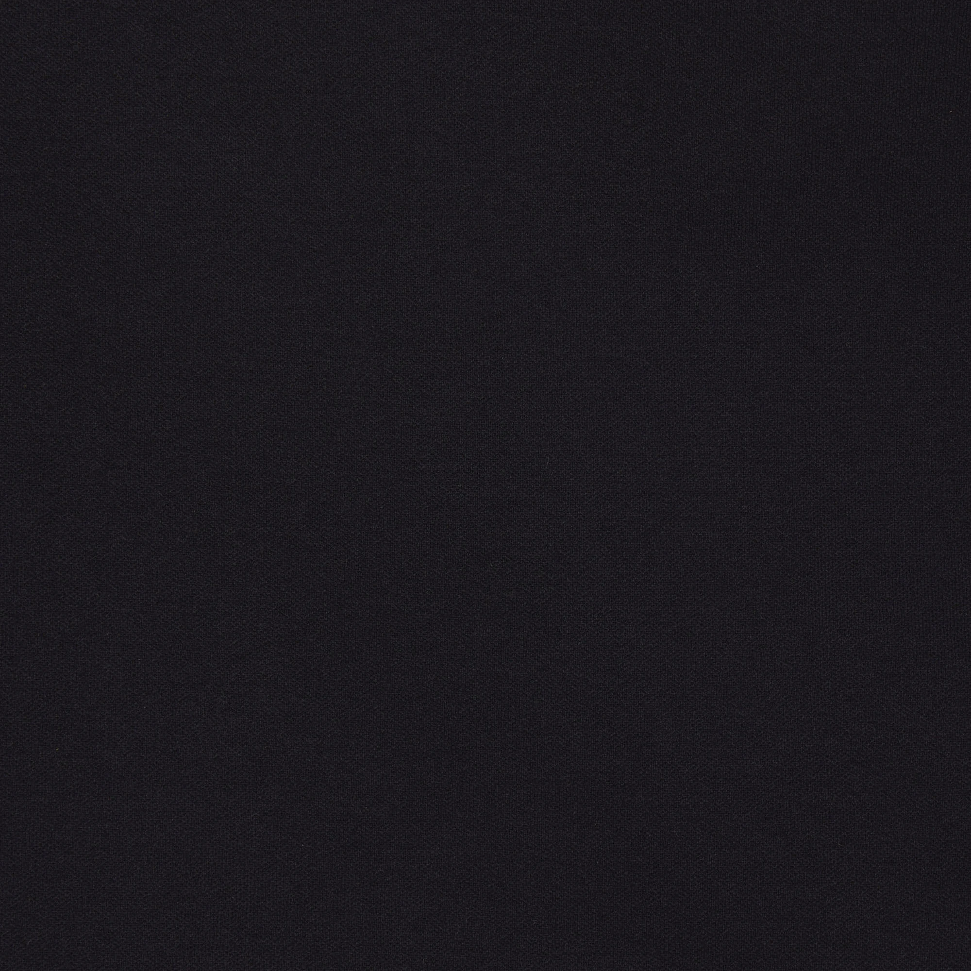 SEAMLESS SCULPT ADDITIONAL FABRIC DETAILS