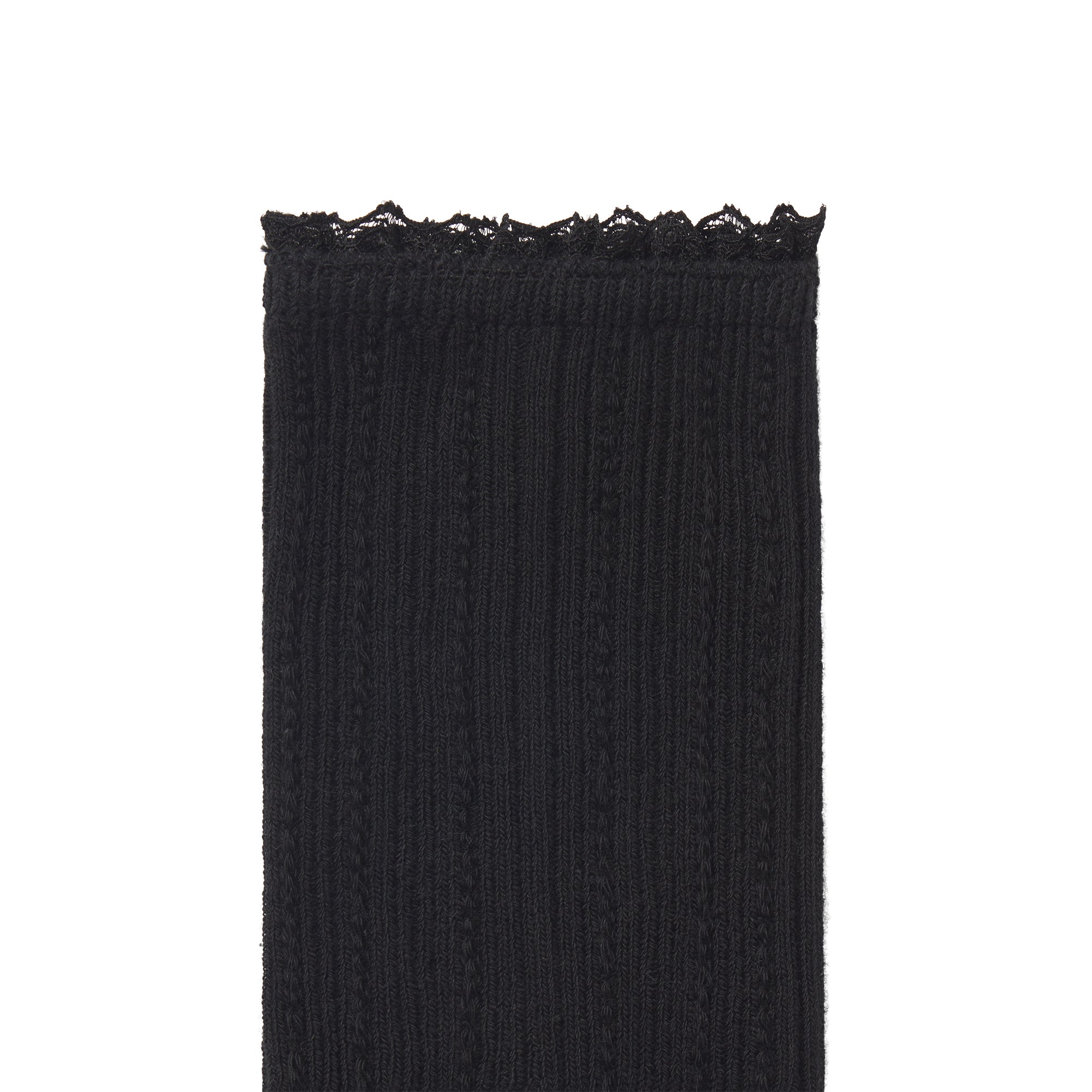 TEXTURED SOCK 3-PACK | SNOW-ESSENTIALS FLAT ON A WHITE BACKGROUND | FLT @ | FOCUS: 0.0, 1.0, 0.9
