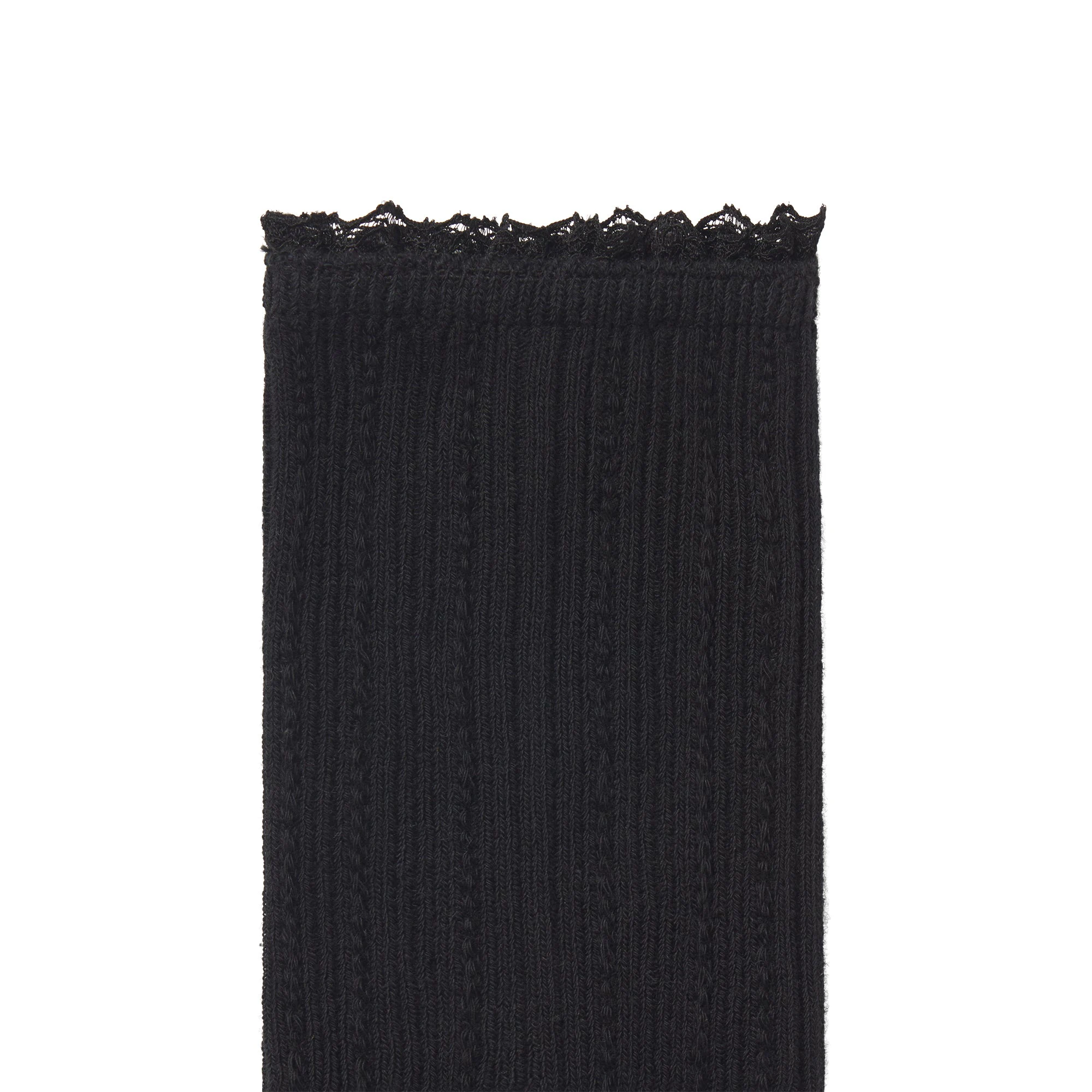 TEXTURED SOCK 3-PACK | SNOW-ESSENTIALS FLAT ON A WHITE BACKGROUND | FLT @ | FOCUS: 0.0, 1.0, 0.9