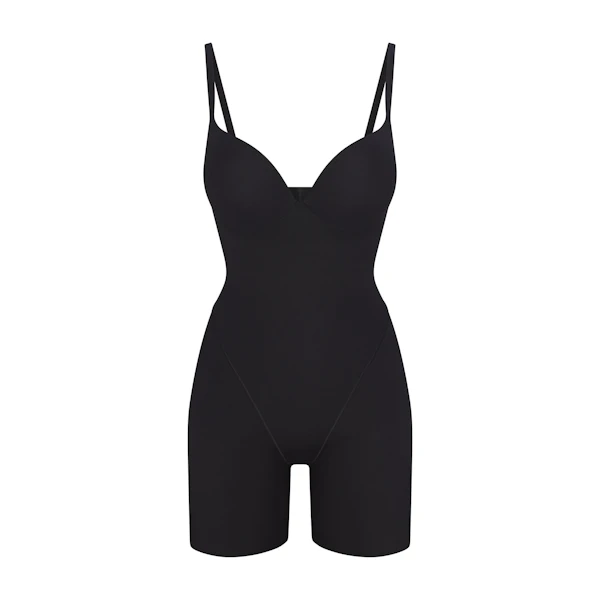 SKIMS ULTIMATE BODY PUSH-UP BUTT ENHANCING PADDED MID THIGH BODYSUIT | ONYX FLAT ON A WHITE BACKGROUND | FLT | FLT