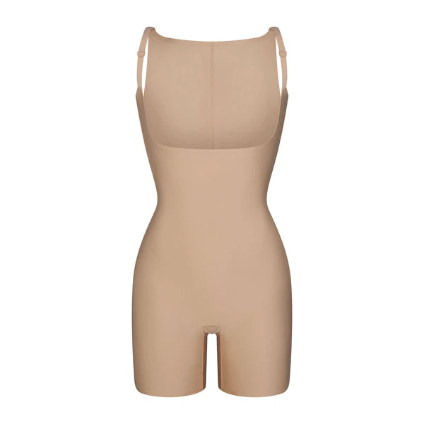 SEAMLESS SCULPT LOW BACK MID THIGH BODYSUIT | SIENNA | SKIMS