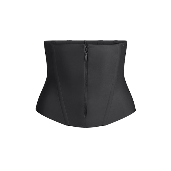 SKIMS BODY CORE SCULPT WAIST CINCHER | ONYX FLAT ON A WHITE BACKGROUND | FLT