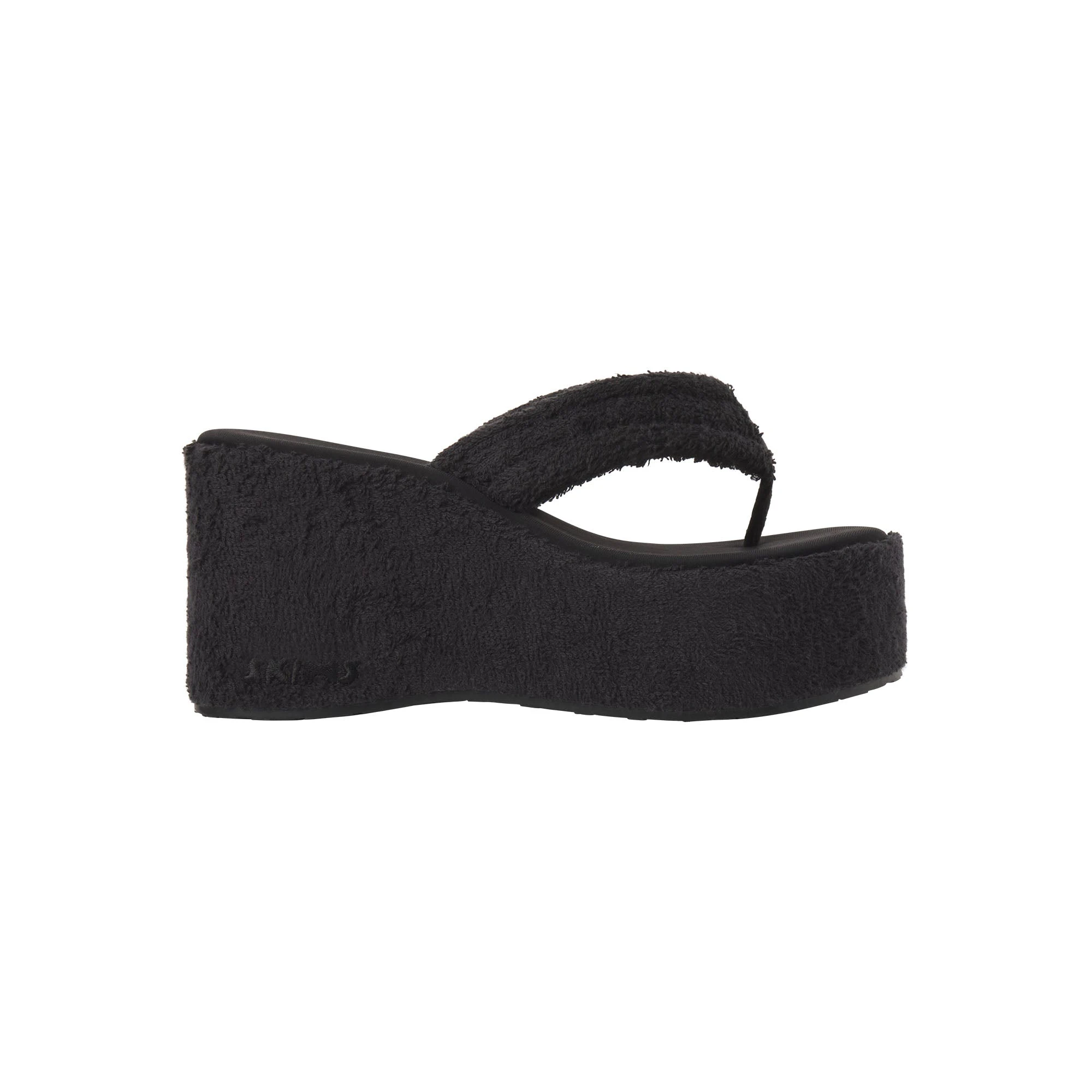 TERRY PLATFORM SANDAL | ONYX & LAYS FLAT ON A WHITE BACKGROUND | FLT @ | FOCUS: 0.0, 1.0, 0.9