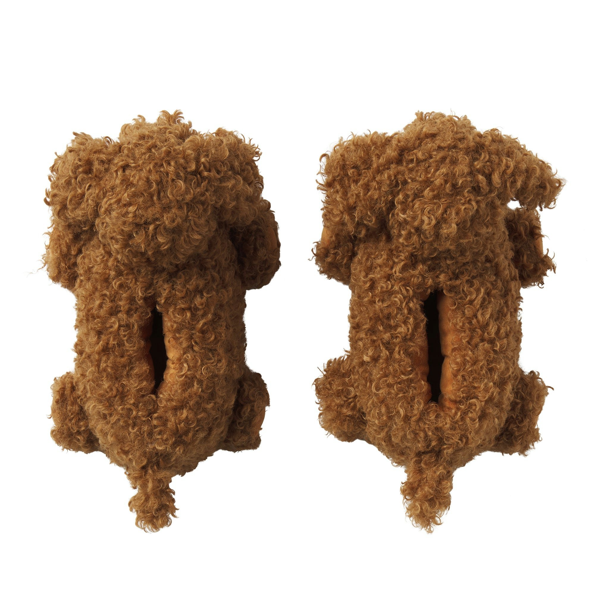 DOG SLIPPER | CHAI FLAT ON A WHITE BACKGROUND | FLT @ | FOCUS: 0.9, 0.1, 0.7