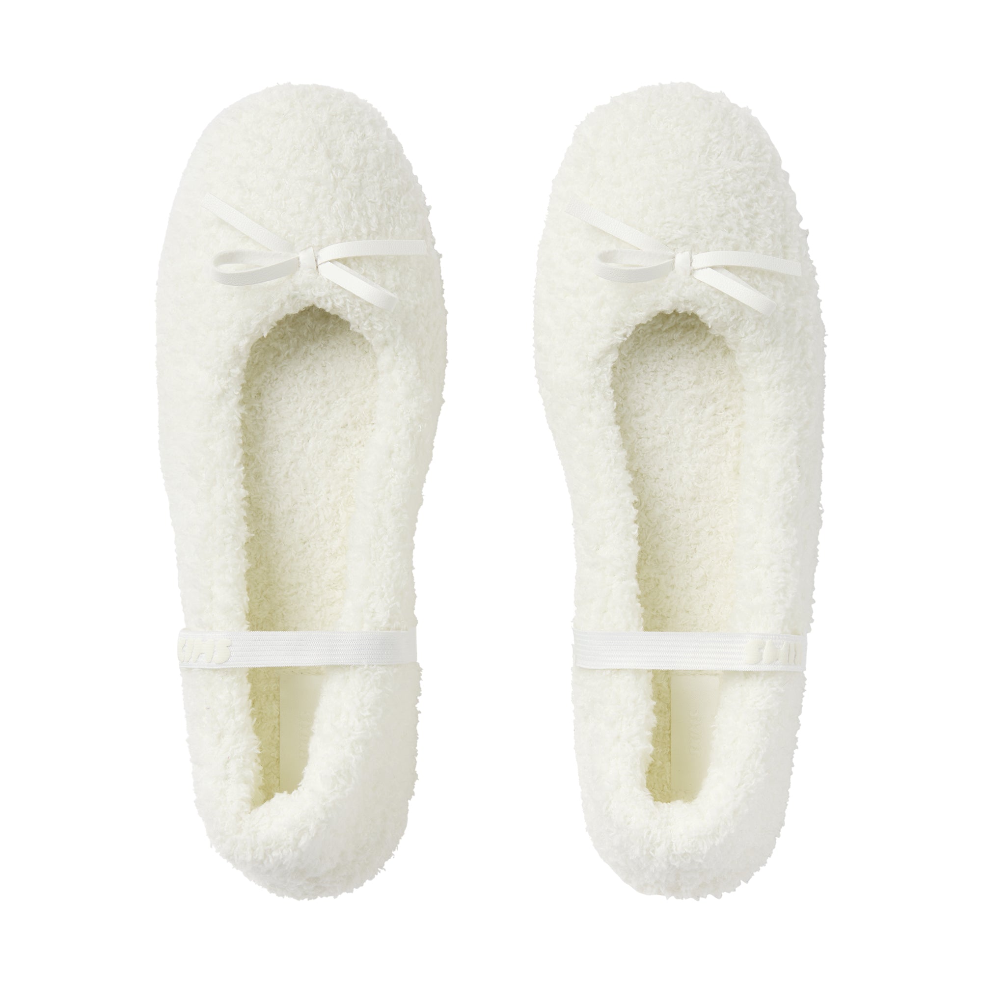 COZY BALLET SLIPPER | MARBLE FLAT ON A WHITE BACKGROUND | FLT @ | FOCUS: 0.9, 0.1, 0.7