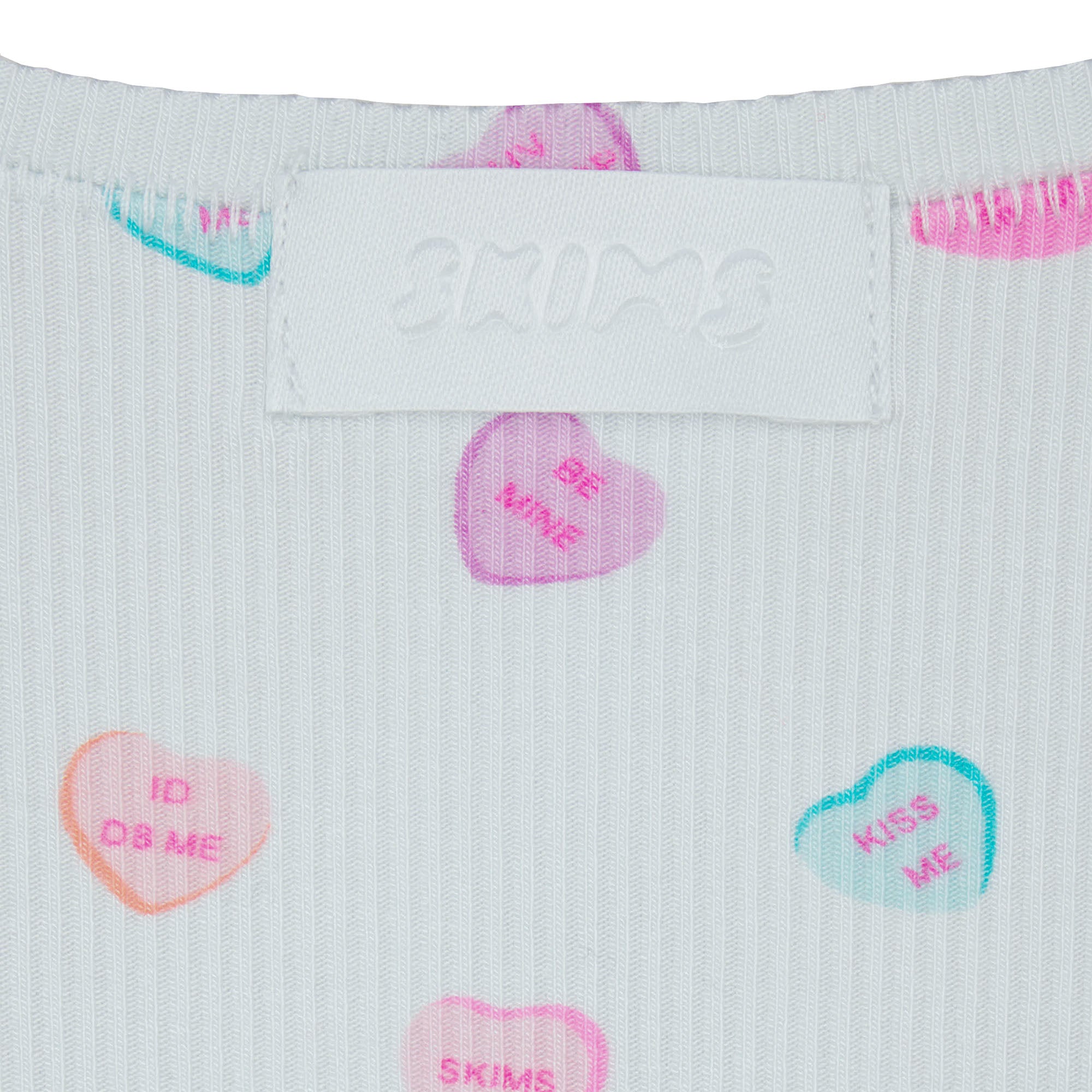 SOFT LOUNGE SCOOP ONESIE | CLOUD CANDY HEART PRINT