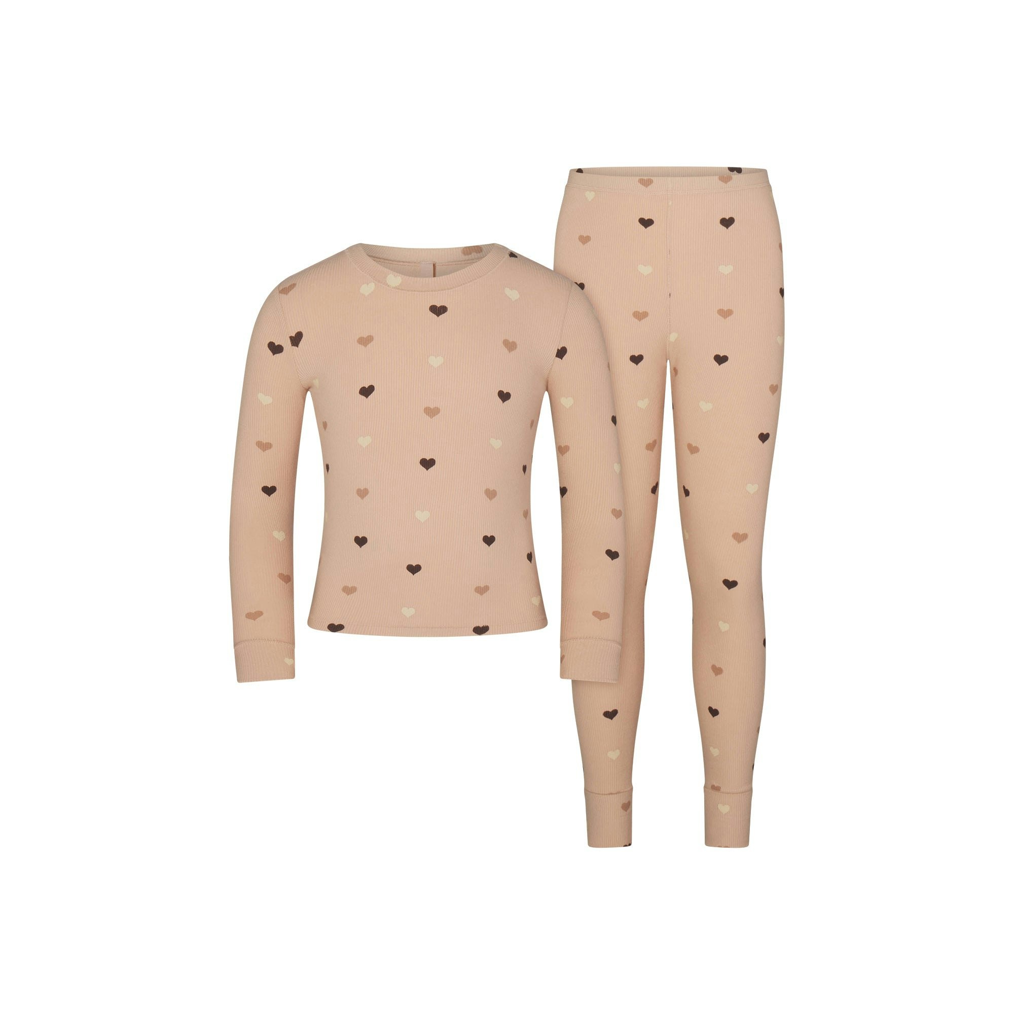 SOFT LOUNGE KIDS SLEEP SET | MICA MINI HEART HALFDROP FLAT ON A WHITE BACKGROUND | FLT