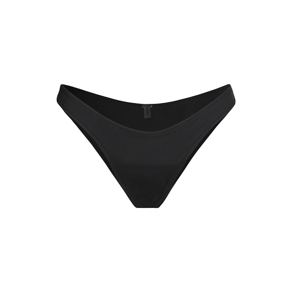 SIGNATURE SWIM DIPPED BIKINI BOTTOM | ONYX FLAT ON A WHITE BACKGROUND | FLT