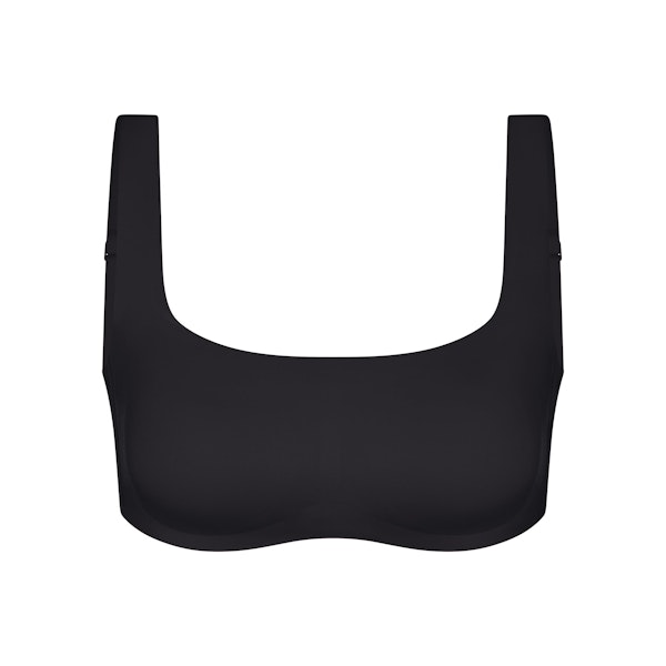 SIGNATURE SWIM SCOOP BIKINI TOP | ONYX (BANDEAUS, SWIM) LAYS FLAT ON A WHITE BACKGROUND | FLT