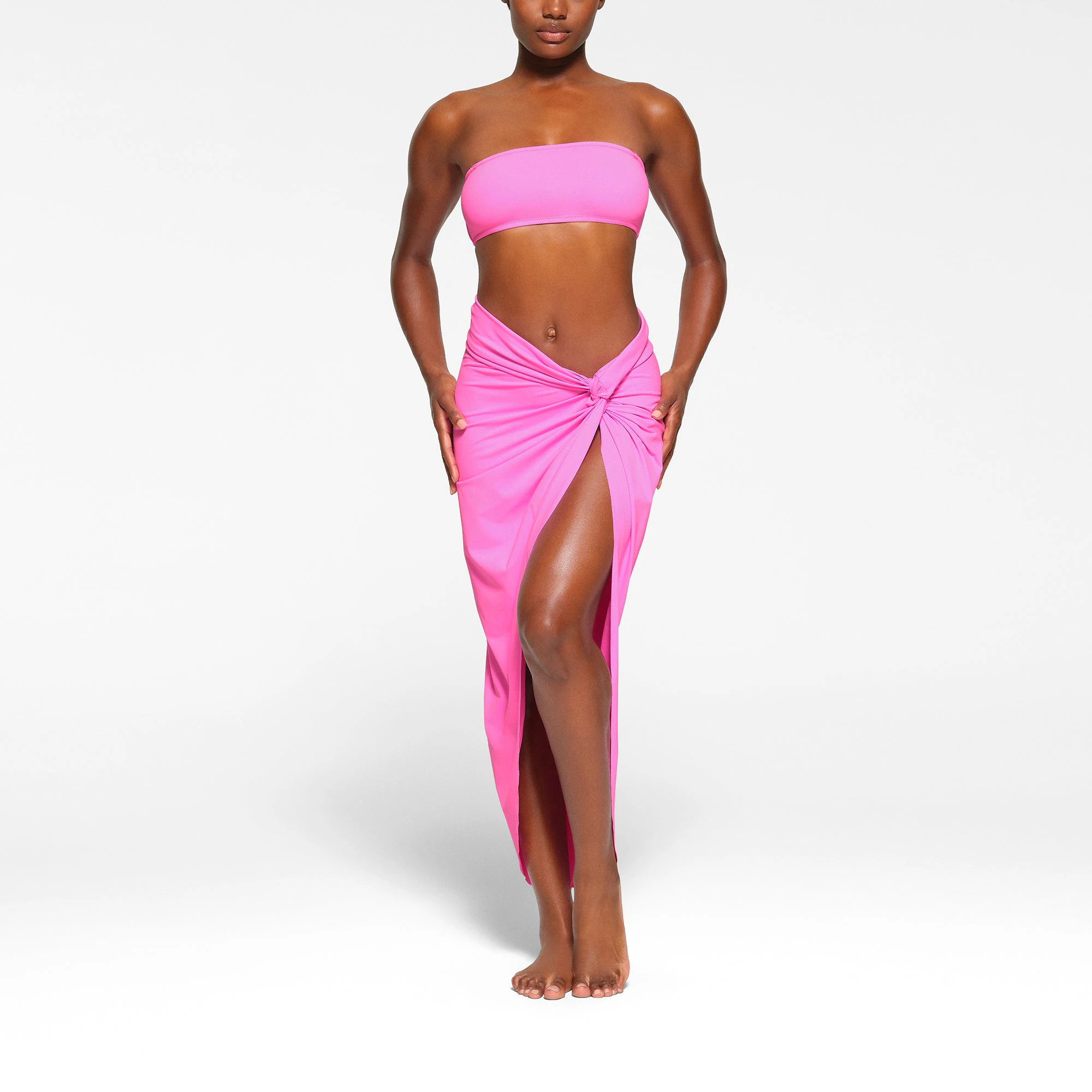 SWIM BANDEAU BIKINI TOP WORN BY A MODEL IN FRONT VIEW