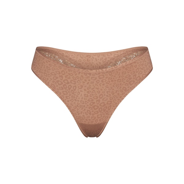 SHINE FOUNDATIONS THONG | SIENNA MICRO LEOPARD PRINT (THONGS) FLAT ON A WHITE BACKGROUND | FLT