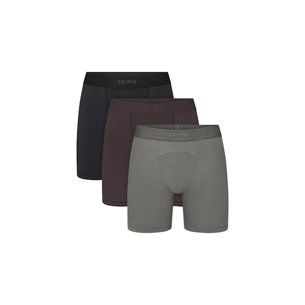 SKIMS SPORT MENS 5" BOXER BRIEF 3-PACK | OBSIDIAN MULTI (MENS BOXERS) FLAT ON A WHITE BACKGROUND | FLT  |FOCUS: 0.9, 0.9, 0.9