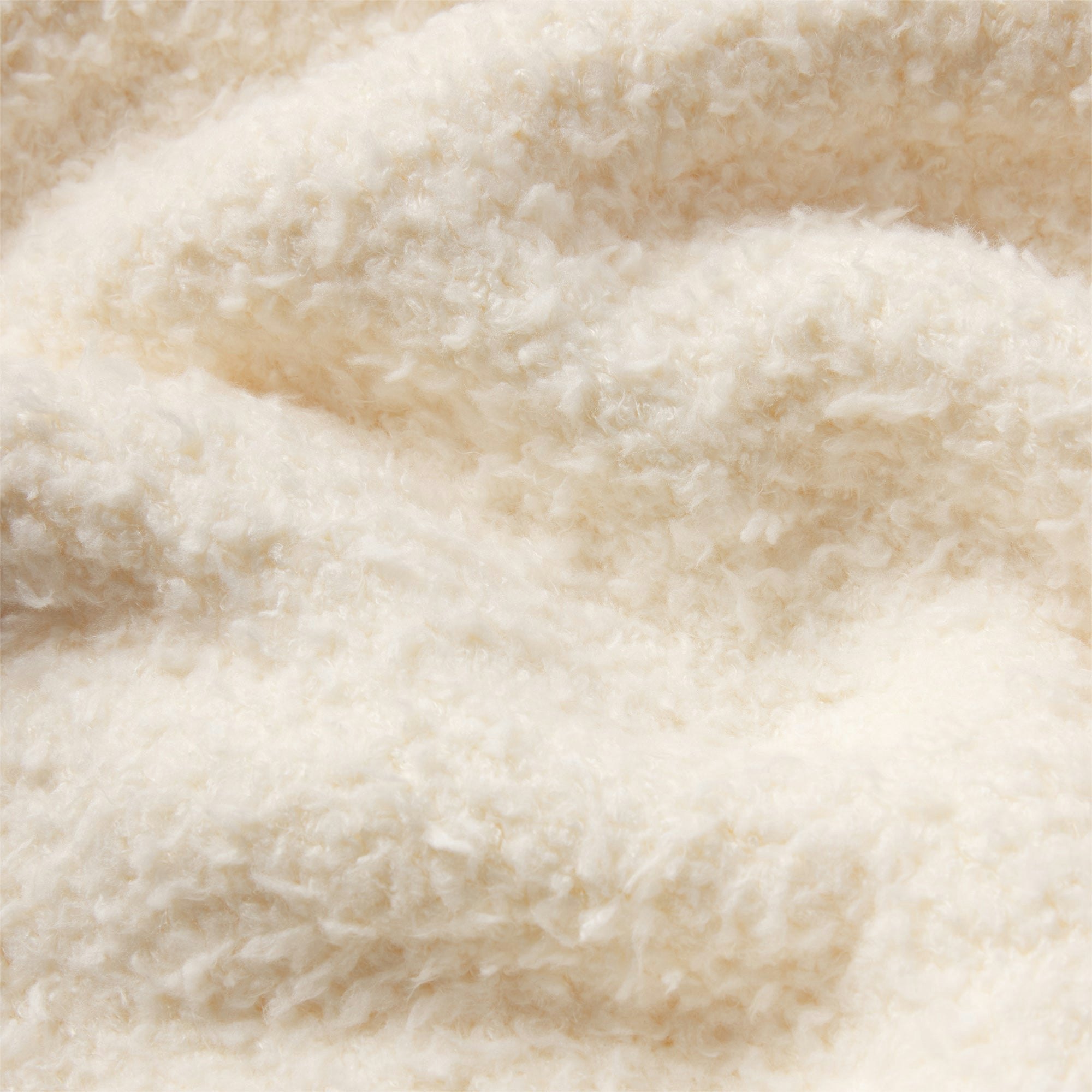 SKIMS FOR TEAM USA COZY UNISEX OLYMPIC SLEEP TOP | ECRUON A MODEL FRONT VIEW @ | FOCUS: 0.0, 1.0, 0.9