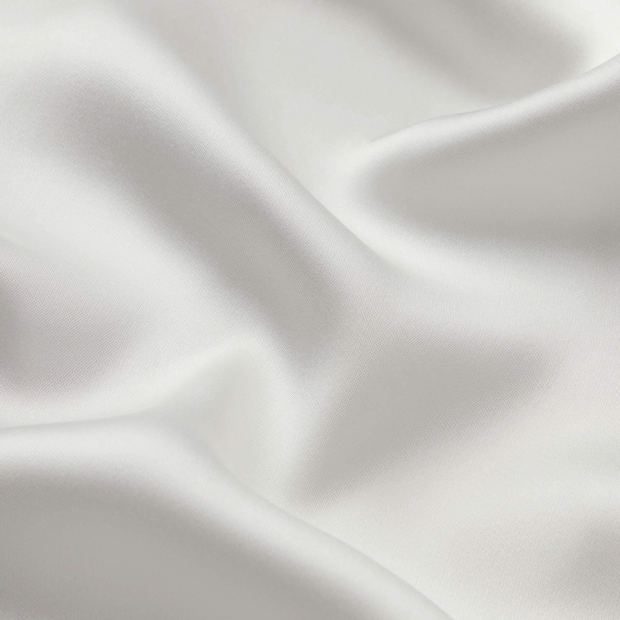 WOVEN SHINE LONG SLEEP SET | IVORY ADDITIONAL FABRIC DETAILS