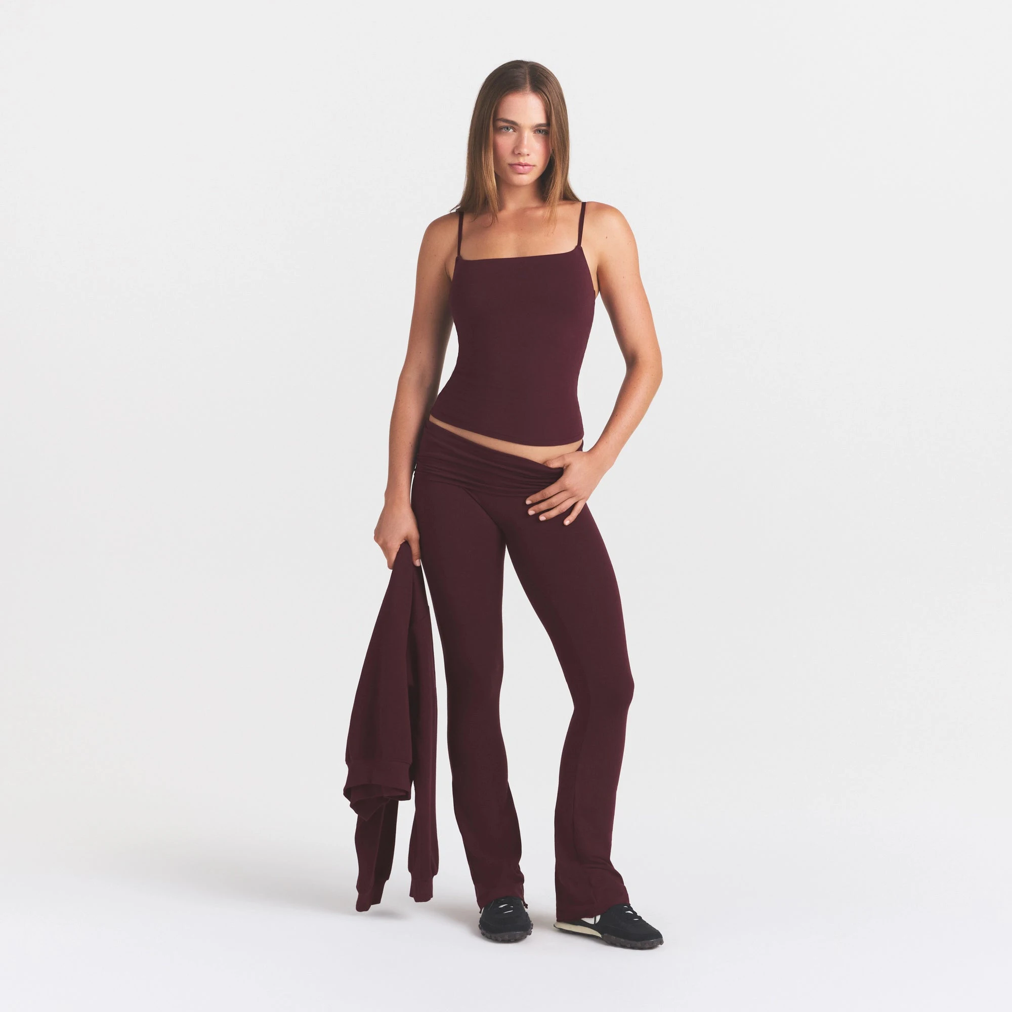 COTTON JERSEY CAMI | CURRANT ON A MODEL FRONT VIEW @ | FOCUS: 0.0, 1.0, 0.9
