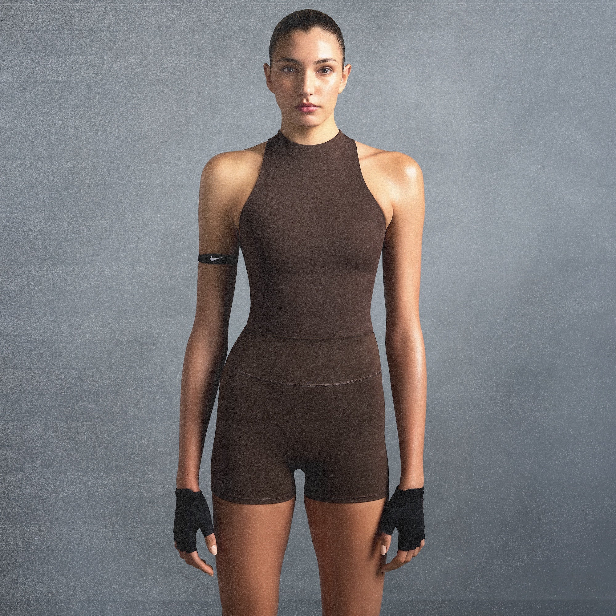 NikeSKIMS MATTE MOCK NECK RACER TANK | DARK SEPIA | SKIMS