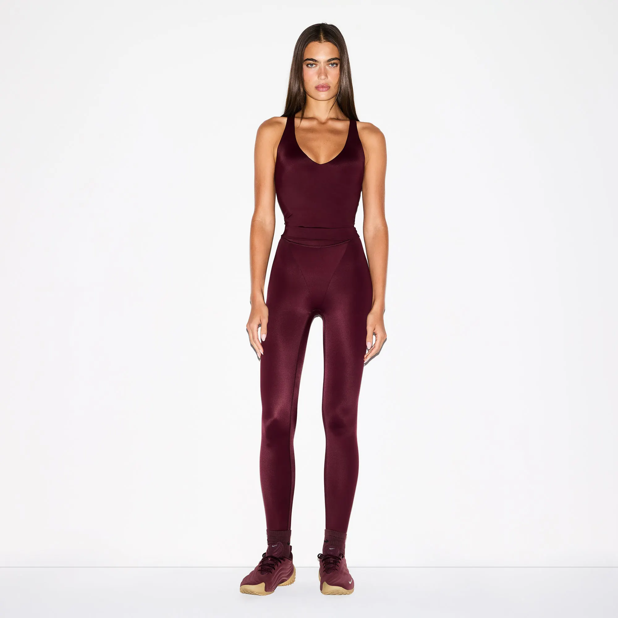 NikeSKIMS SHINE V-NECK TANK | CURRANT ON A MODEL FRONT VIEW @ | FOCUS: 0.0, 1.0, 0.9