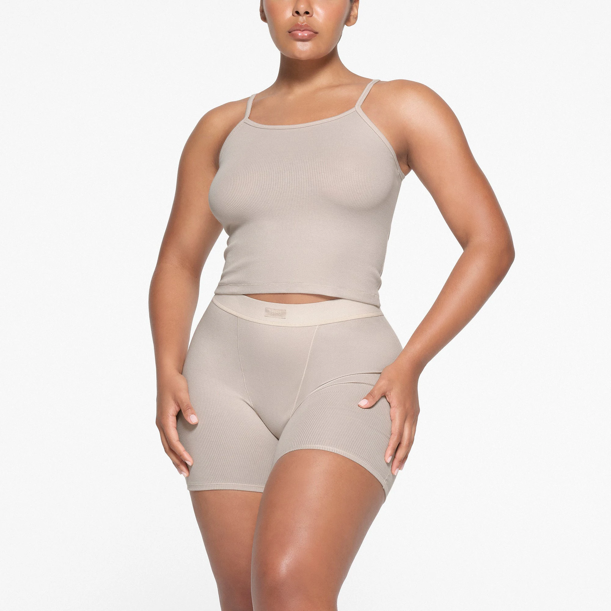 COTTON RIB STANDARD TANK | STONE ON A MODEL FRONT VIEW