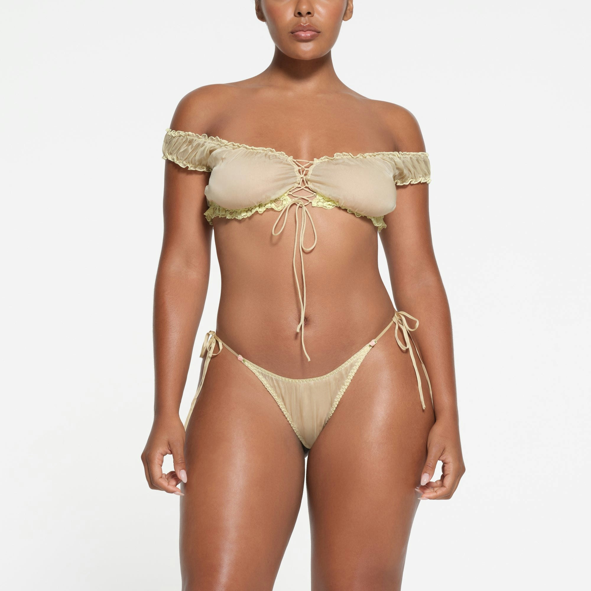 SKIMS ROMANCE SQUARE NECK BRALETTE | SAGE ON A MODEL FRONT VIEW