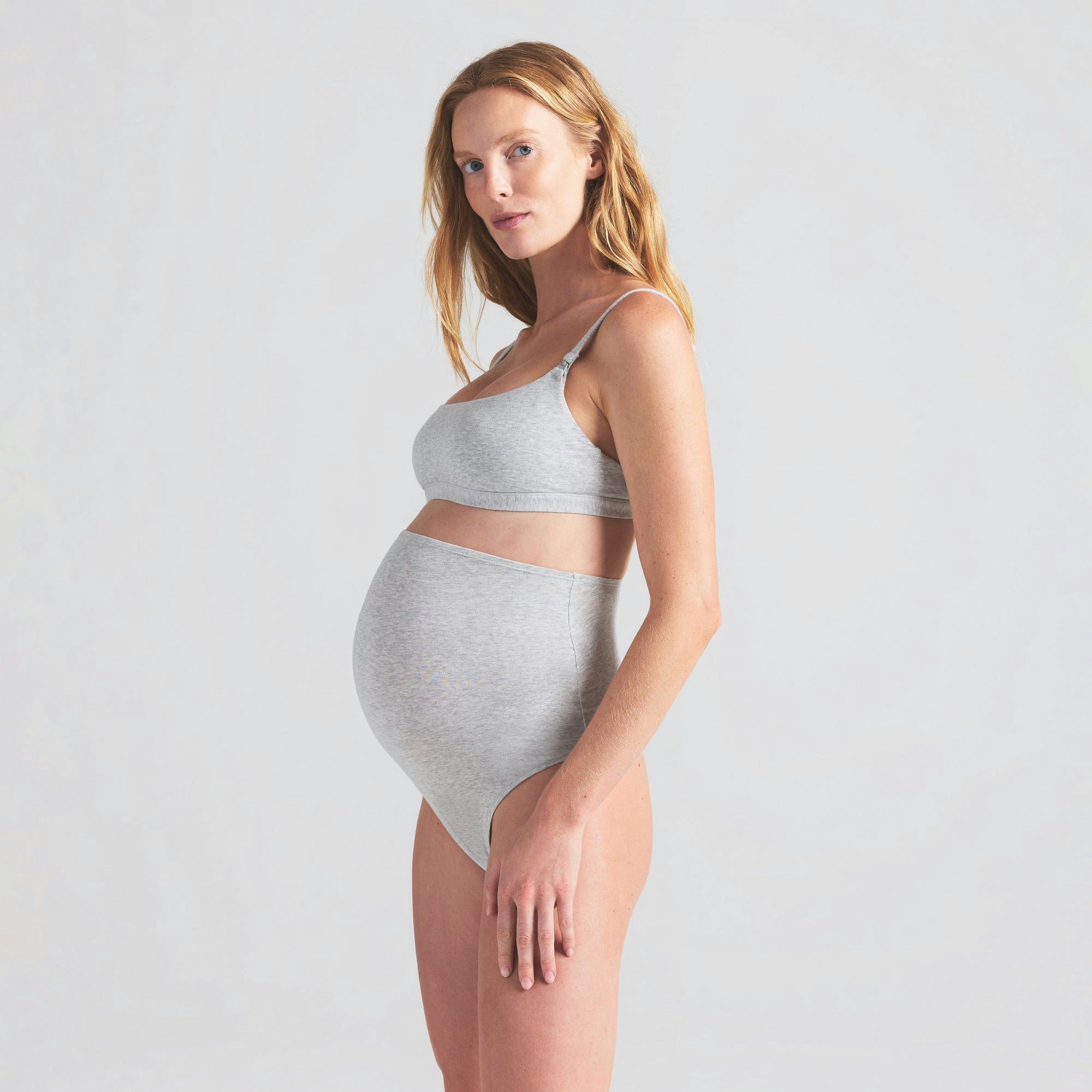COTTON JERSEY MATERNITY NURSING SCOOP BRALETTE | LIGHT HEATHER GREY ON A MODEL SIDE VIEW | FOCUS: 0.0, 1.0, 0.9