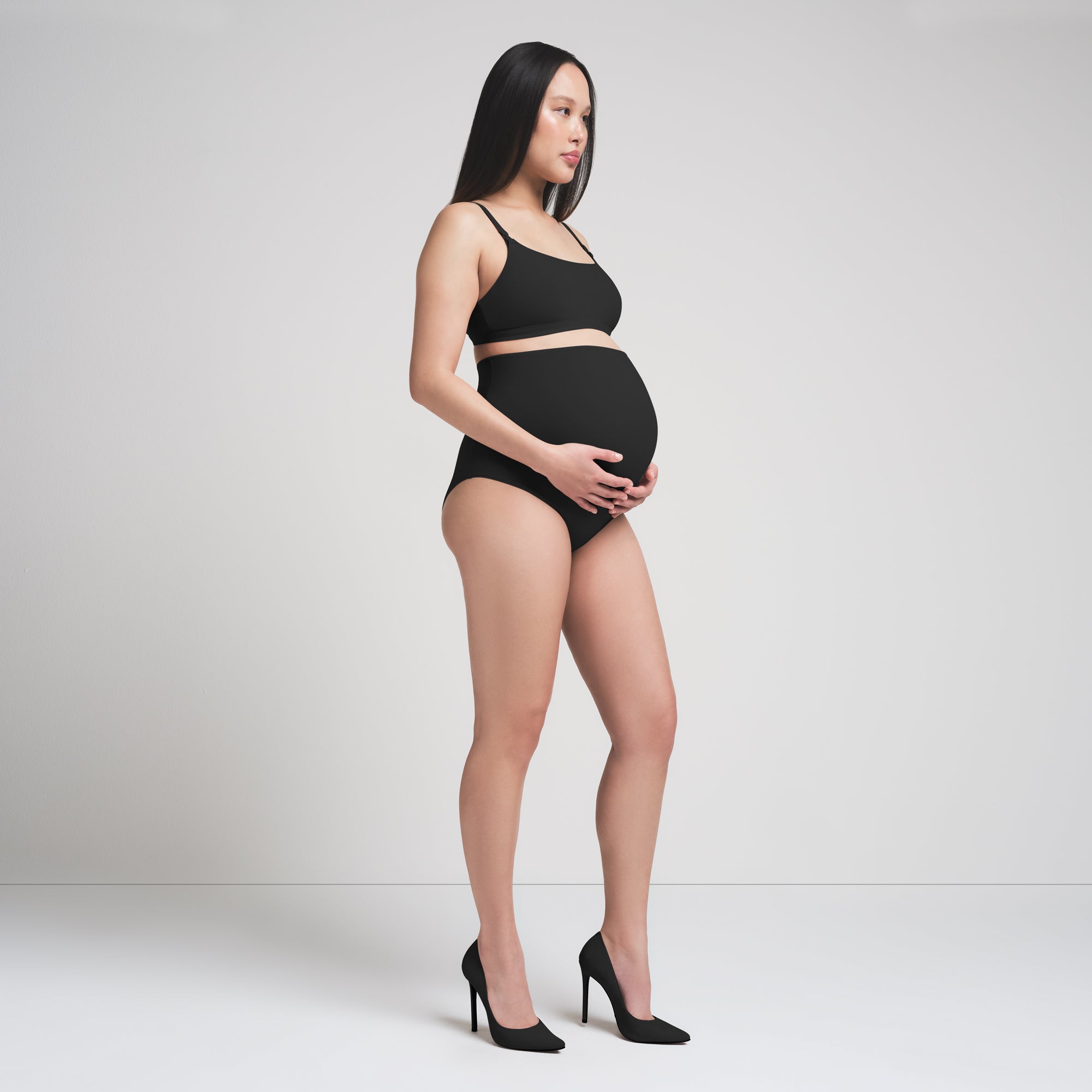 skims マタニティ ナーシング スクープ ブラレット FITS EVERYBODY MATERNITY NURSING SCOOP BRALETTE | ONYX