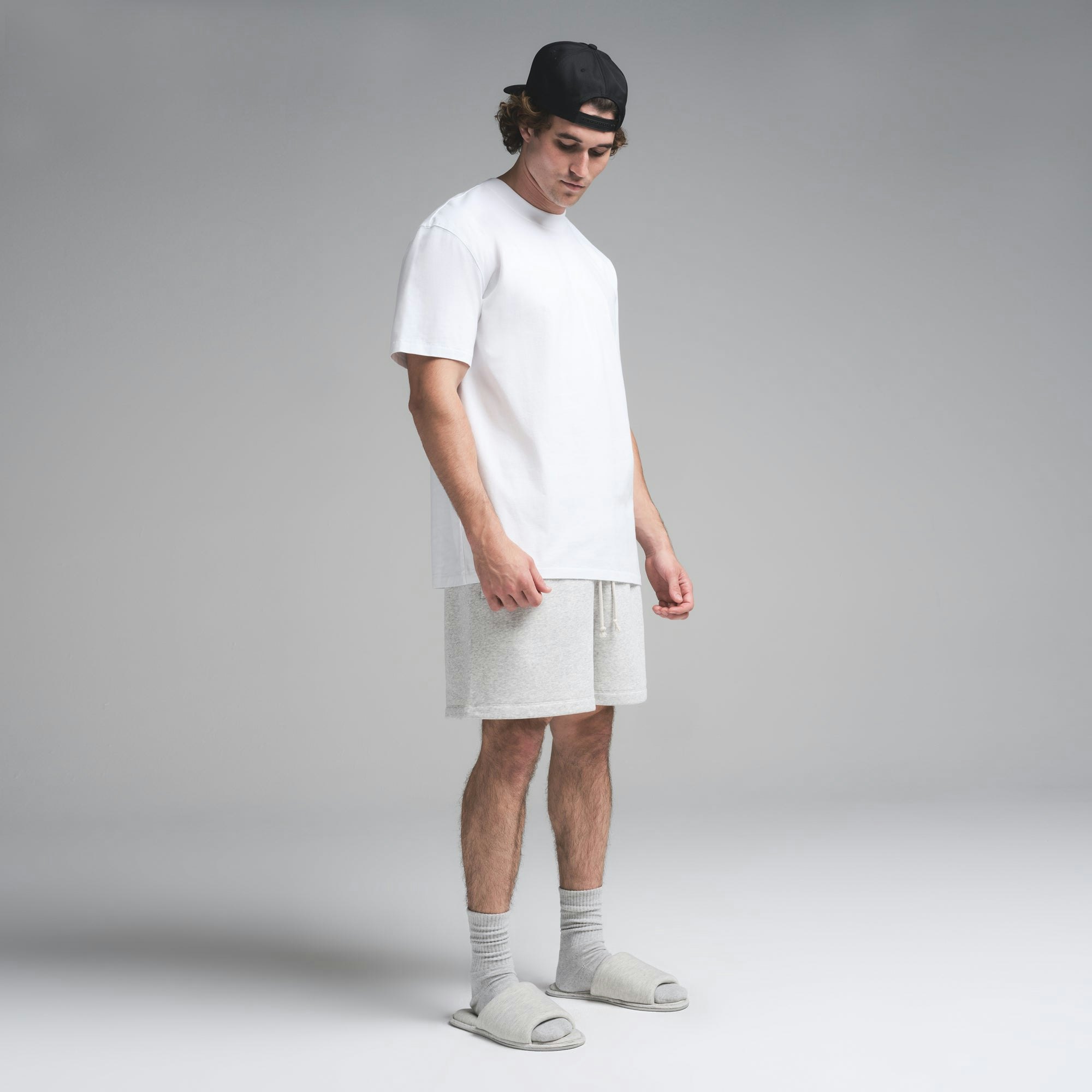 HEAVYWEIGHT COTTON MENS RELAXED T-SHIRT | CHALK ON A MODEL FRONT VIEW | FOCUS: 0.0, 1.0, 0.9