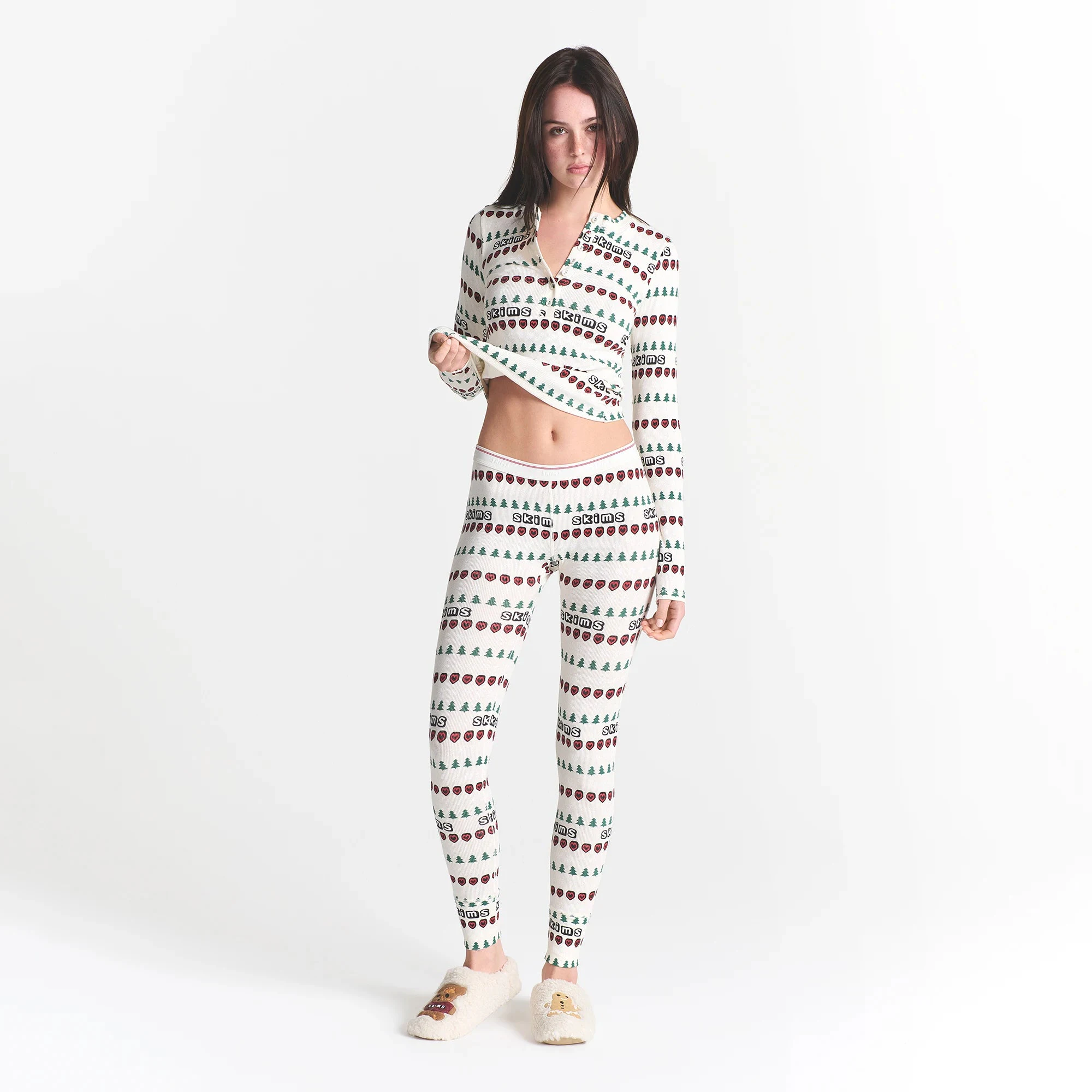 CACTUS PLANT FLEA MARKET X SKIMS COTTON RIB HENLEY AND LEGGING SET | MARBLE PINE FAIR ISLE ON A MODEL FRONT VIEW @ | FOCUS: 0.0, 1.0, 0.9