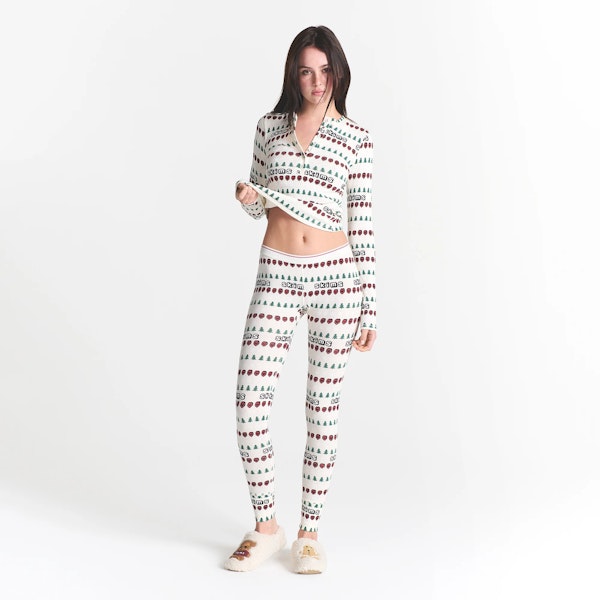 CACTUS PLANT FLEA MARKET X SKIMS COTTON RIB HENLEY AND LEGGING SET | MARBLE PINE FAIR ISLE ON A MODEL FRONT VIEW @ | FOCUS: 0.0, 1.0, 0.9
