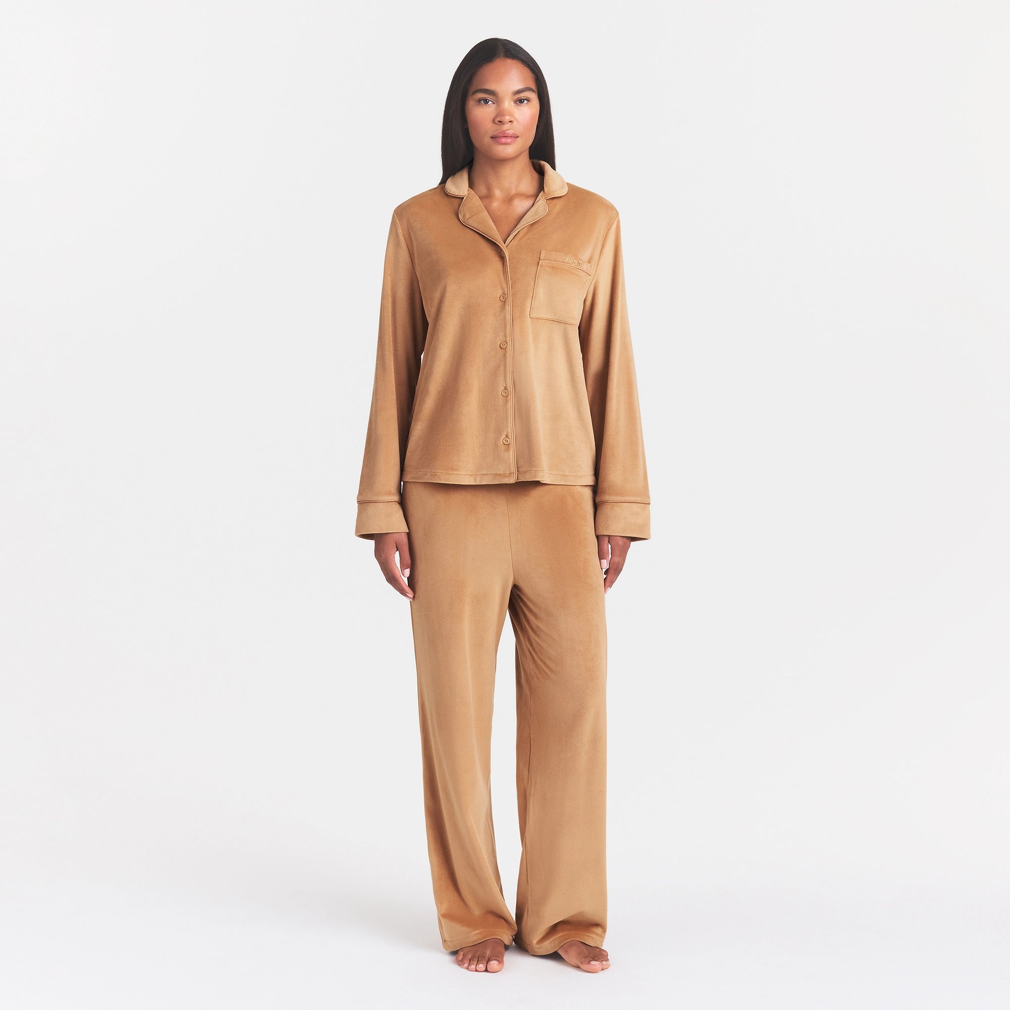 VELOUR LONG SLEEVE AND PANT SLEEP SET | ALMOND ON A MODEL FRONT VIEW @ | FOCUS: 0.0, 1.0, 0.9