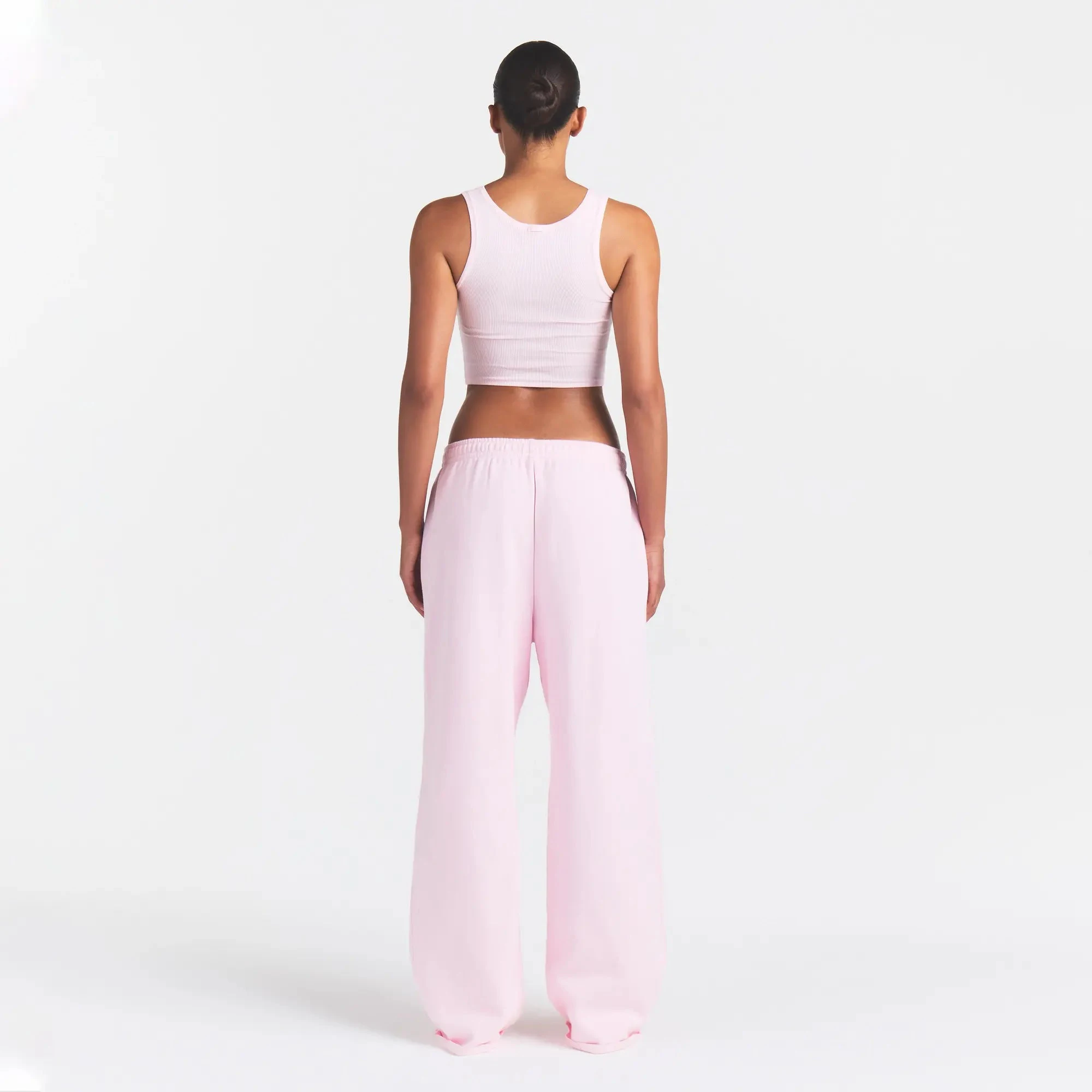 COTTON FLEECE CLASSIC STRAIGHT LEG PANT | CHERRY BLOSSOM ON A MODEL FRONT VIEW @ | FOCUS: 0.0, 1.0, 0.9