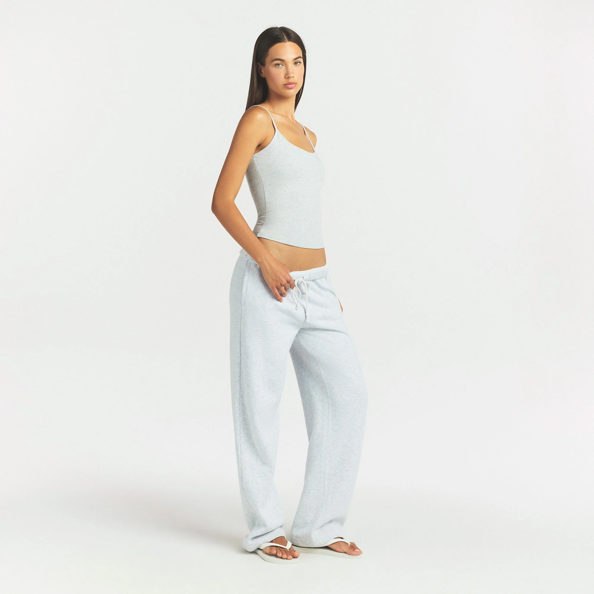 COTTON FLEECE CLASSIC STRAIGHT LEG PANT | LIGHT HEATHER GREY ON A MODEL SIDE VIEW @ | FOCUS: 0.0, 1.0, 0.9