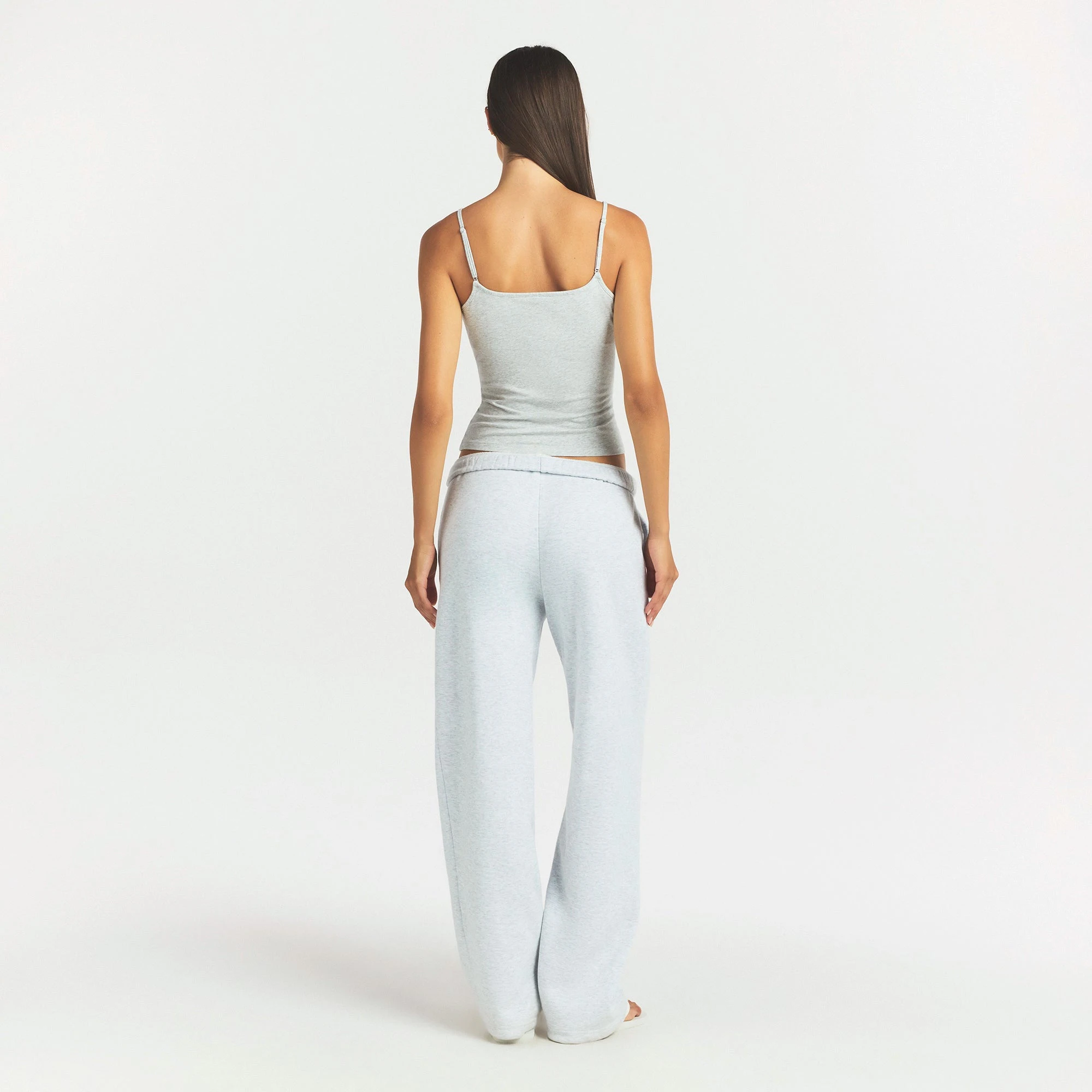 COTTON FLEECE CLASSIC STRAIGHT LEG PANT | LIGHT HEATHER GREY ON A MODEL SIDE VIEW @ | FOCUS: 0.0, 1.0, 0.9
