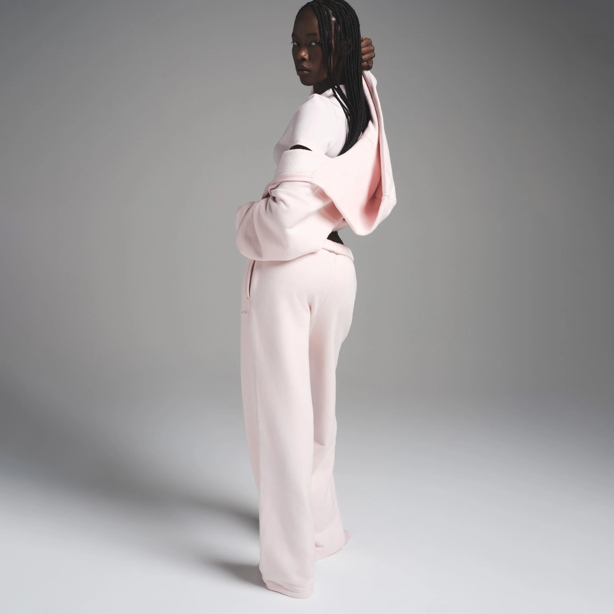 COTTON FLEECE CLASSIC STRAIGHT LEG PANT | BARELY PINK ON A MODEL FRONT VIEW | FOCUS: 0.0, 1.0, 0.9