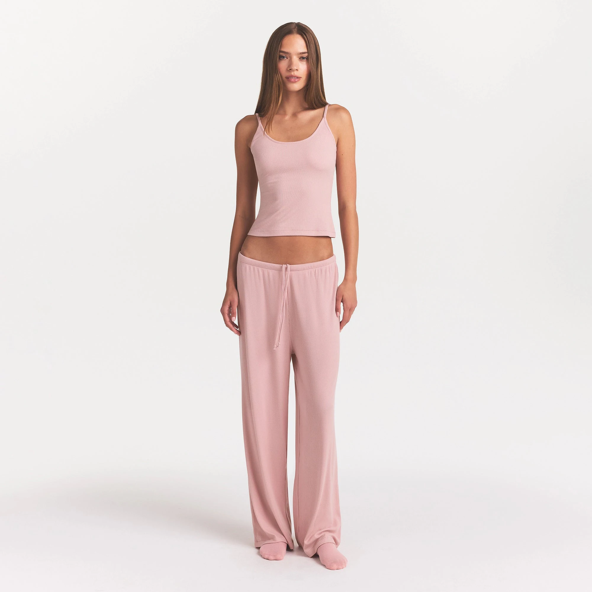 SOFT LOUNGE TANK SLEEP SET | MORGANITE ON A MODEL FRONT VIEW @ | FOCUS: 0.0, 1.0, 0.9