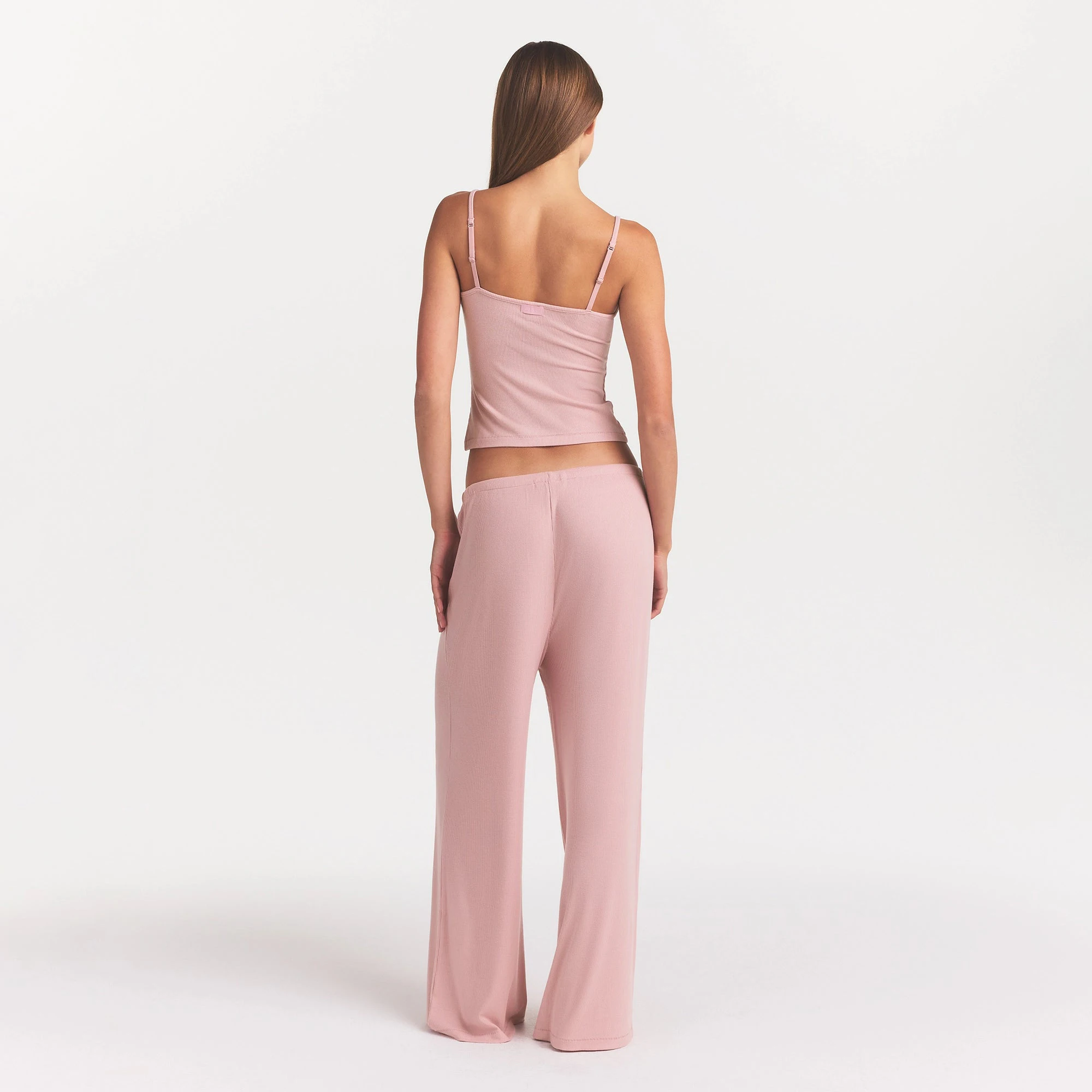 SOFT LOUNGE TANK SLEEP SET | MORGANITE ON A MODEL FRONT VIEW @ | FOCUS: 0.0, 1.0, 0.9