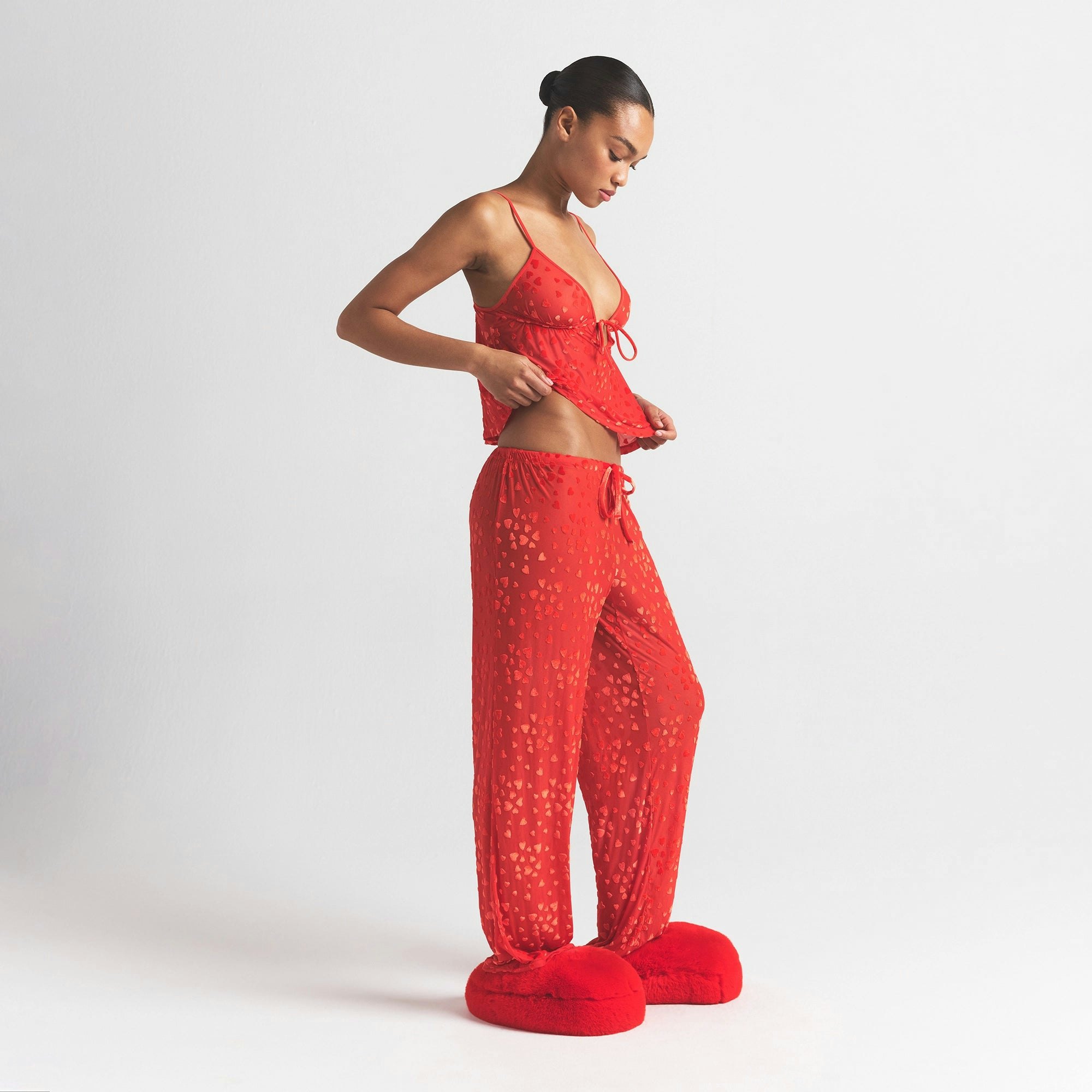 SHEER VELVET CAMI AND PANT SET | RUBY ON A MODEL SIDE VIEW @ | FOCUS: 0.0, 1.0, 0.9