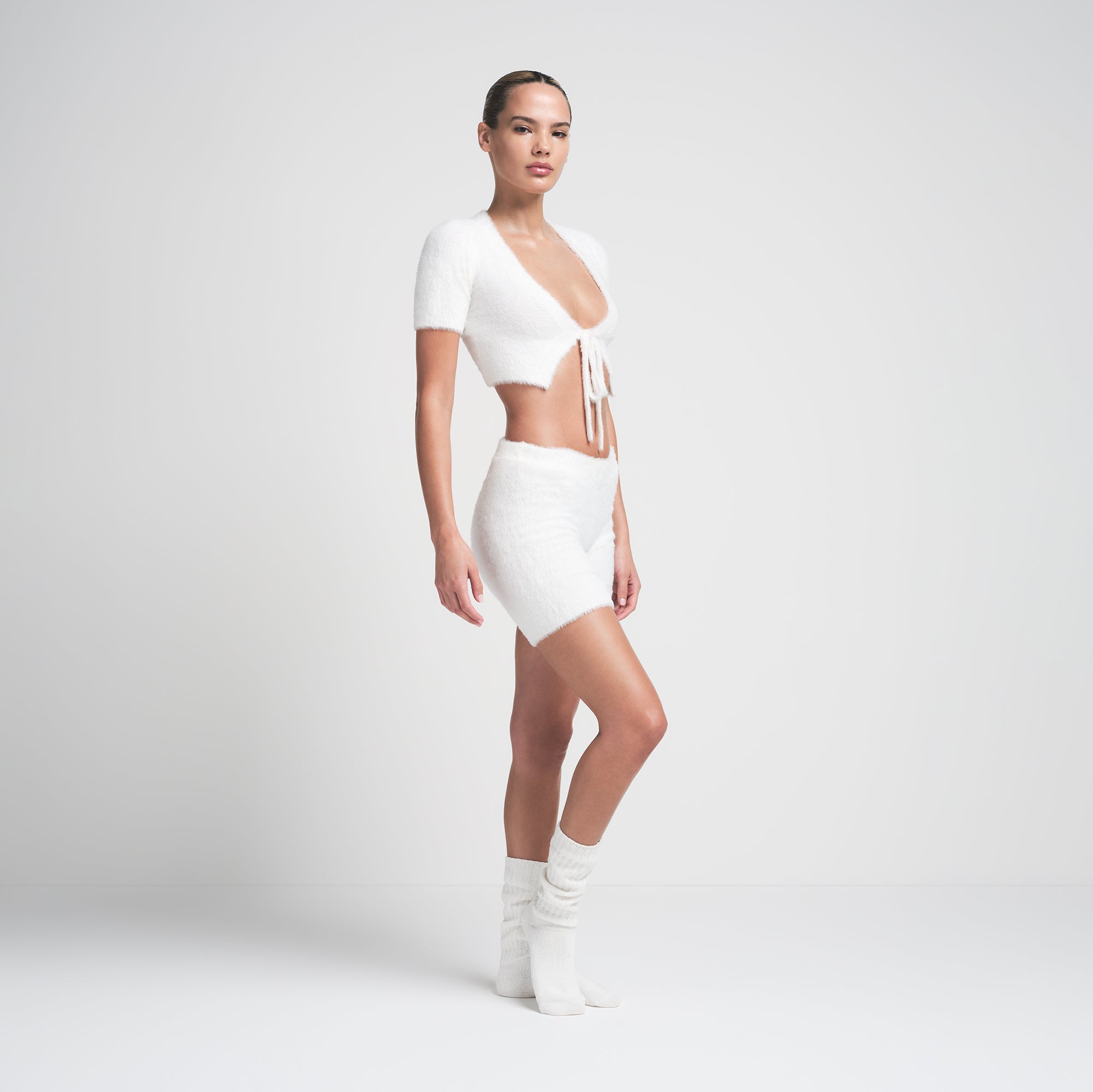 最新な FUZZY MARBLE | SET SHORT AND TOP CROP KNITS トップス