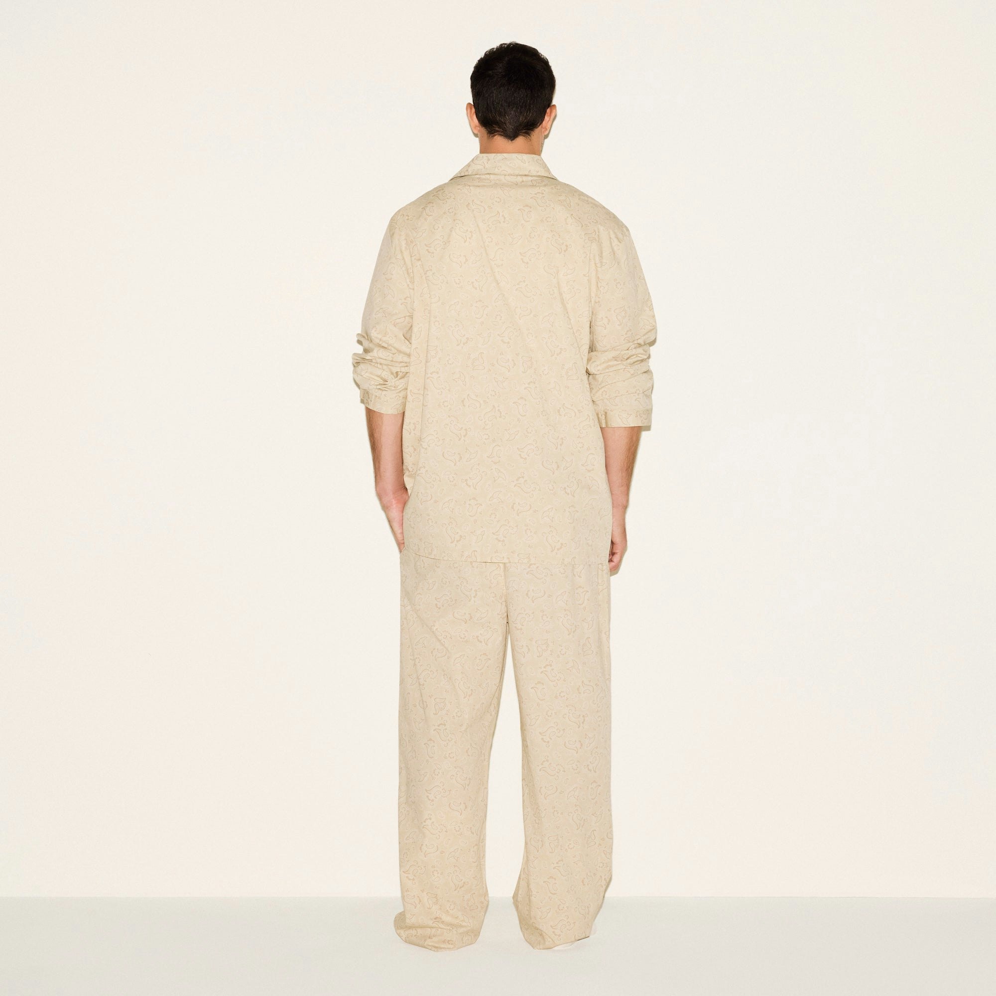 COTTON POPLIN MENS LONG SLEEP SET | TAN PAISLEY PRINT ON A MODEL SIDE VIEW | FOCUS: 0.0, 1.0, 0.9