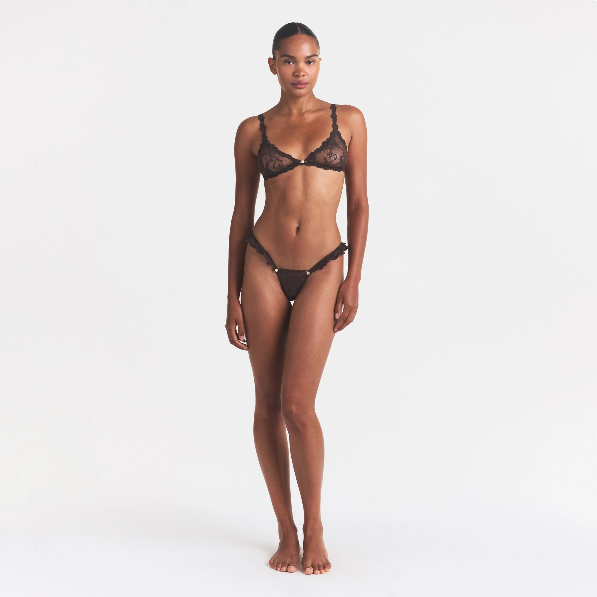 STRETCH LACE TRIANGLE BRALETTE | ESPRESSO ON A MODEL FRONT VIEW @ | FOCUS: 0.0, 1.0, 0.9