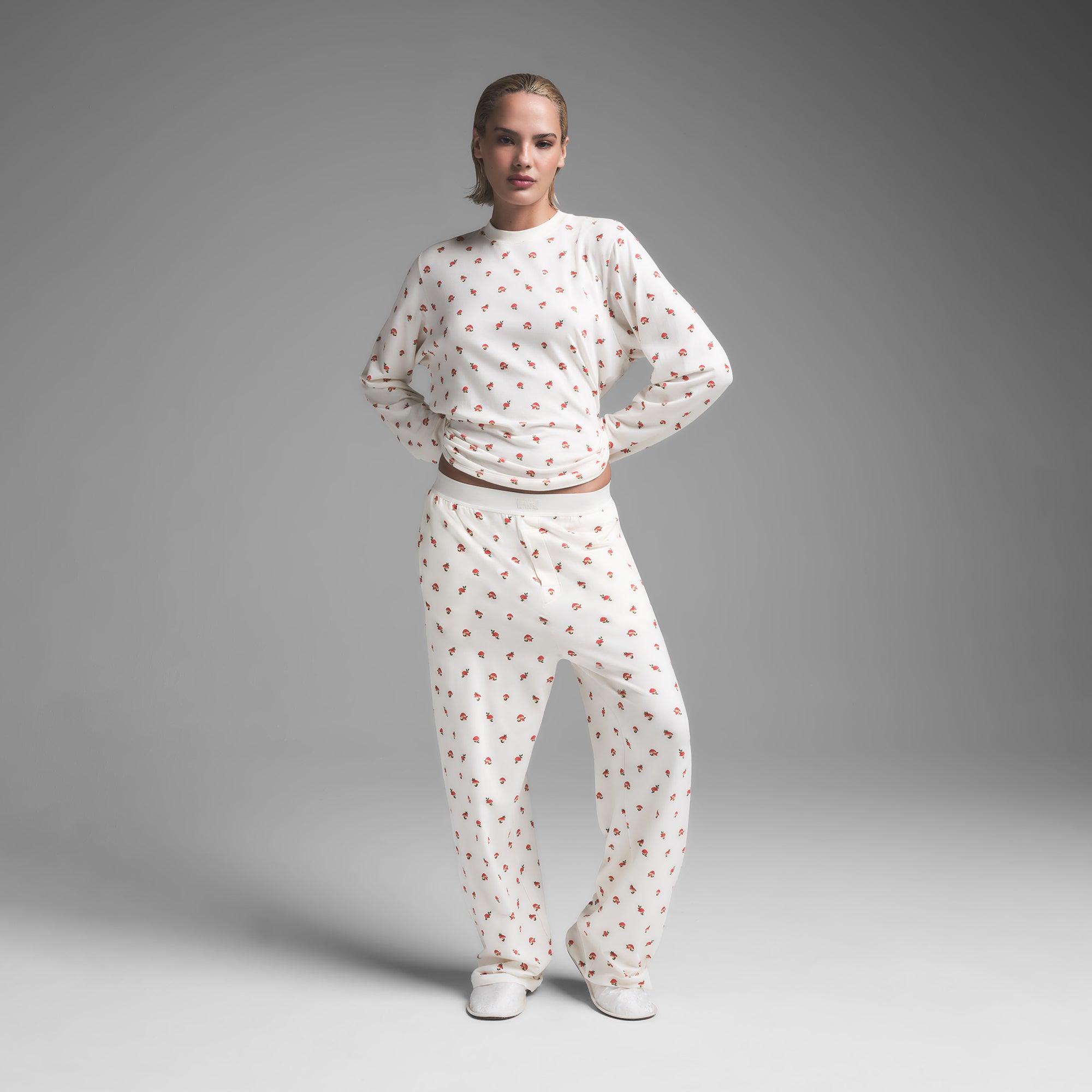 BOYFRIEND LONG SLEEVE T-SHIRT AND LOOSE PANT SET | MARBLE