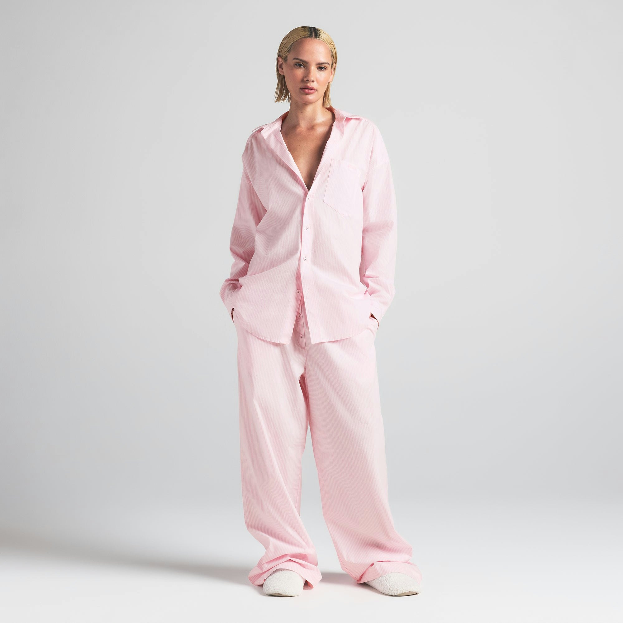 COTTON POPLIN OVERSIZED SLEEP SET | CHERRY BLOSSOM STRIPE ON A MODEL FRONT VIEW | FOCUS: 0.0, 1.0, 0.9