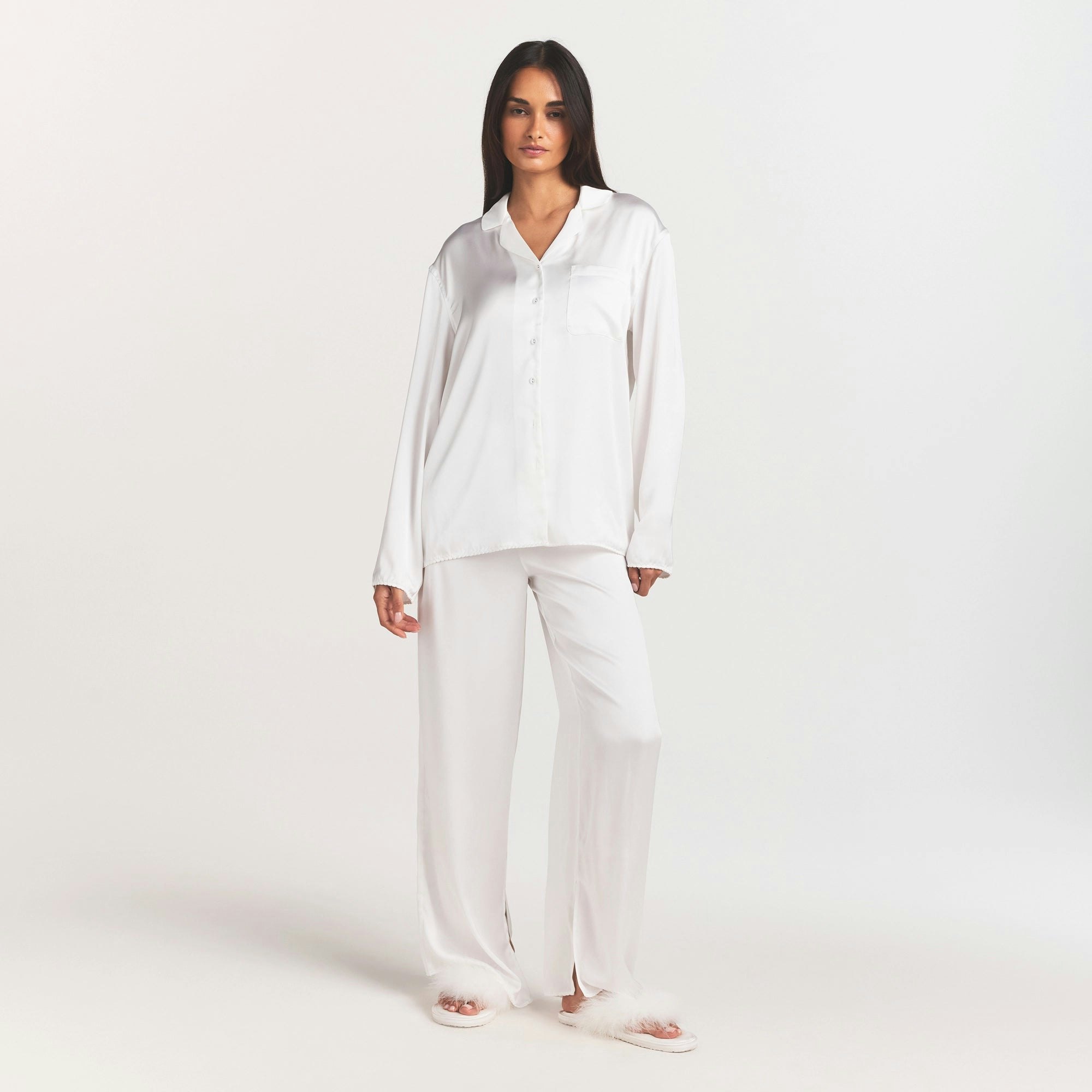 WOVEN SHINE LONG SLEEP SET | IVORY ON A MODEL FRONT VIEW @ | FOCUS: 0.0, 1.0, 0.9